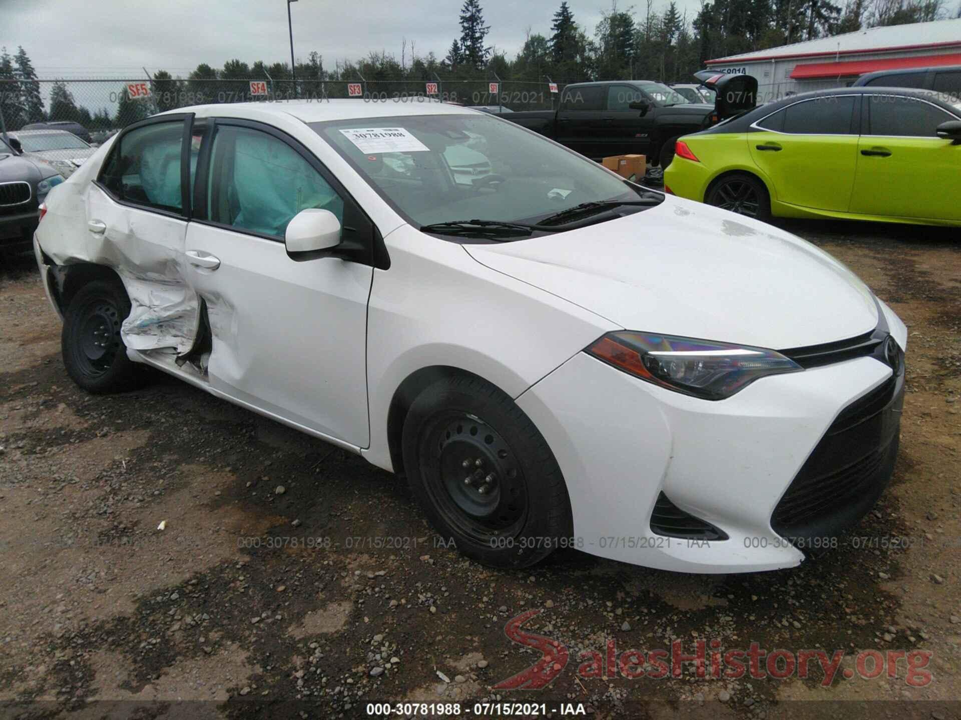 2T1BURHE4JC982544 2018 TOYOTA COROLLA