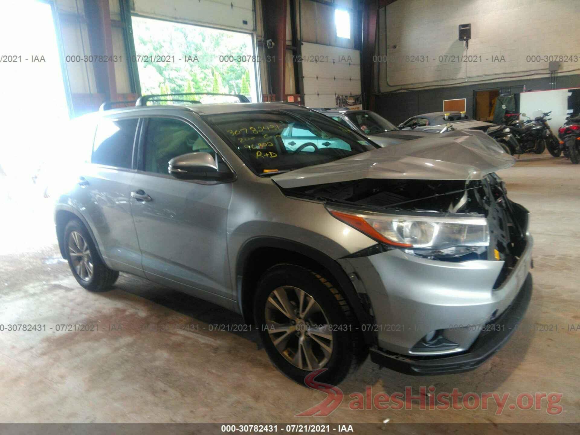 5TDJKRFH1FS187187 2015 TOYOTA HIGHLANDER