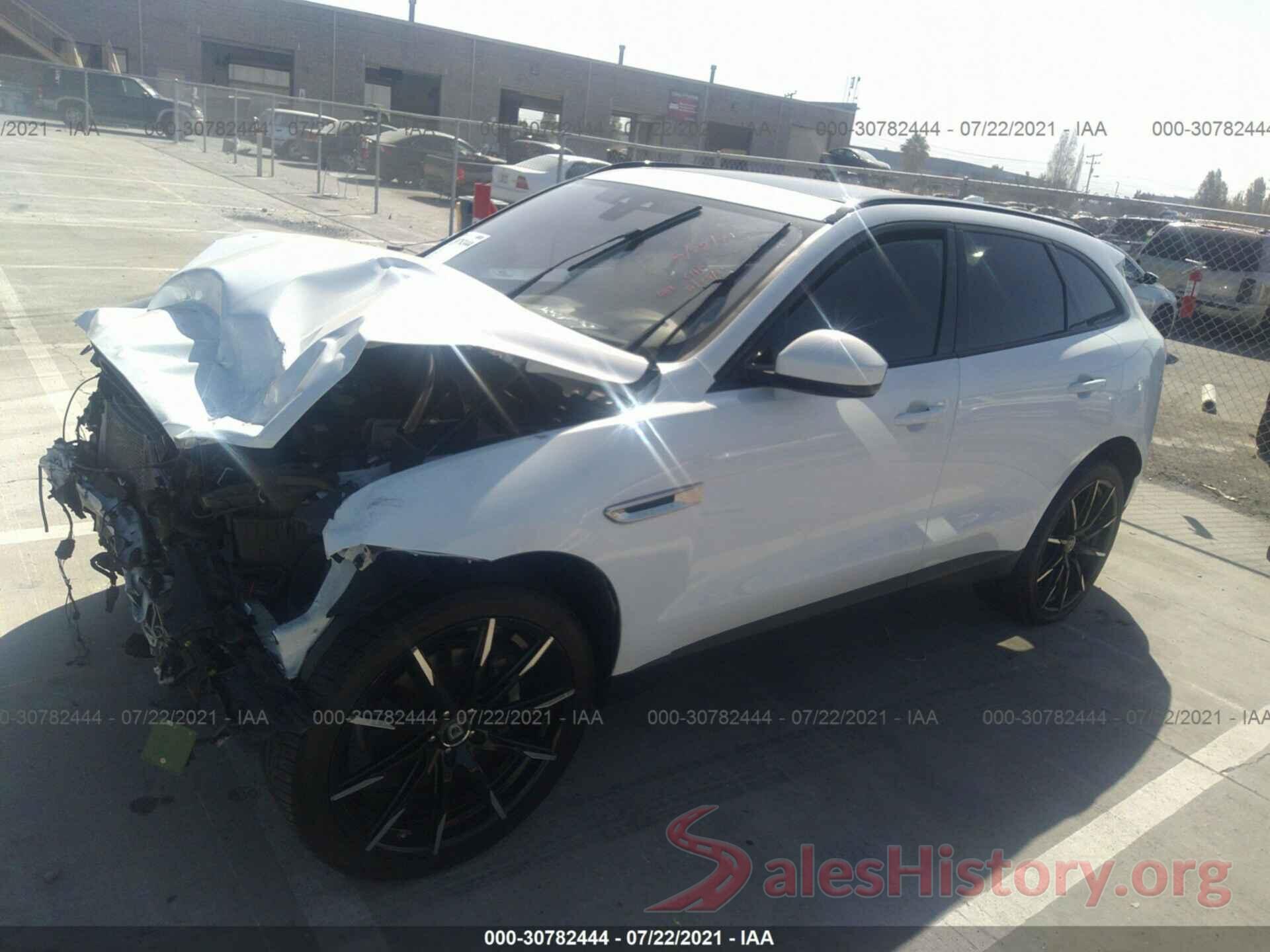 SADCJ2BV4HA081996 2017 JAGUAR F-PACE