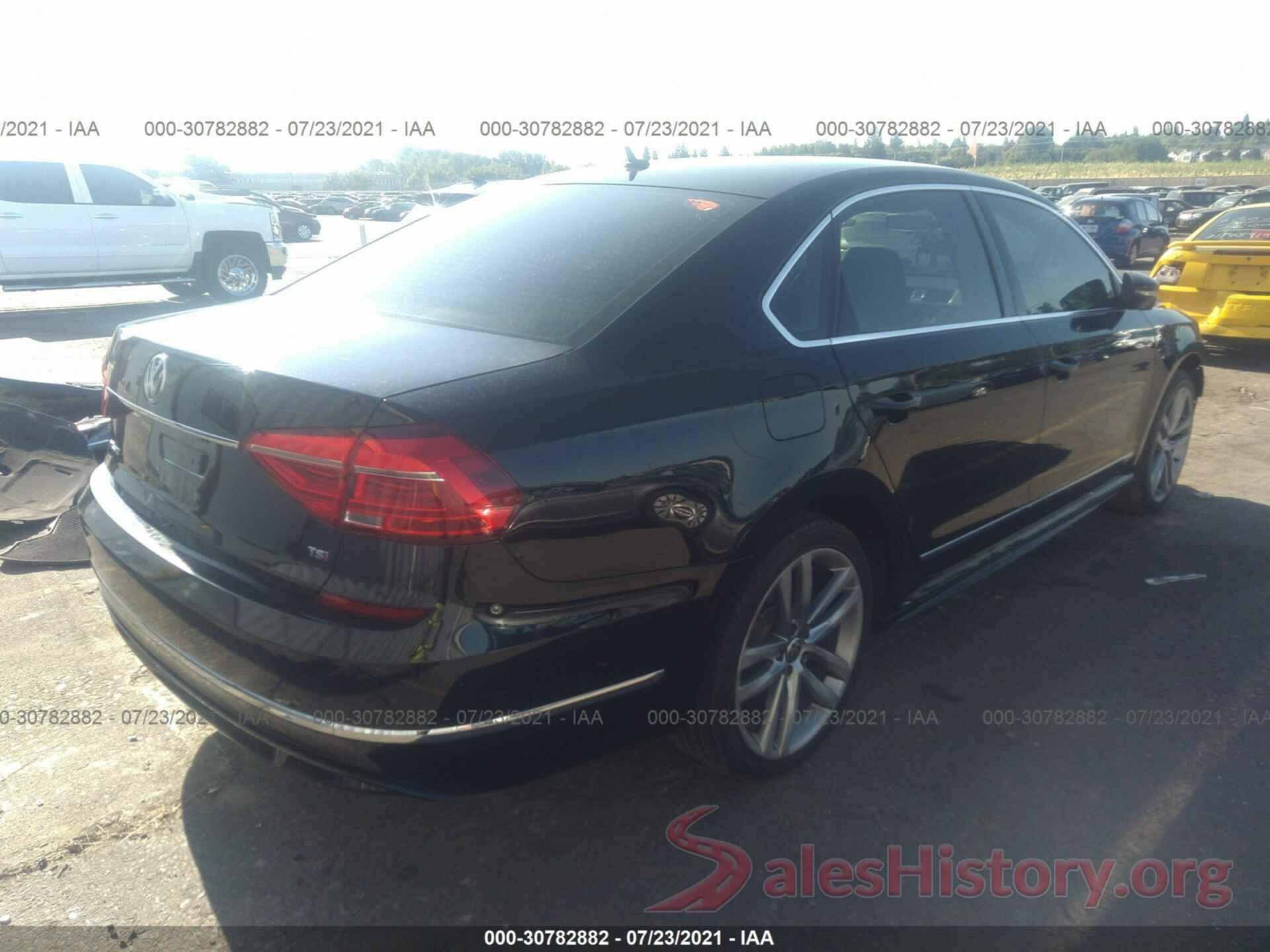 1VWAT7A32GC061899 2016 VOLKSWAGEN PASSAT