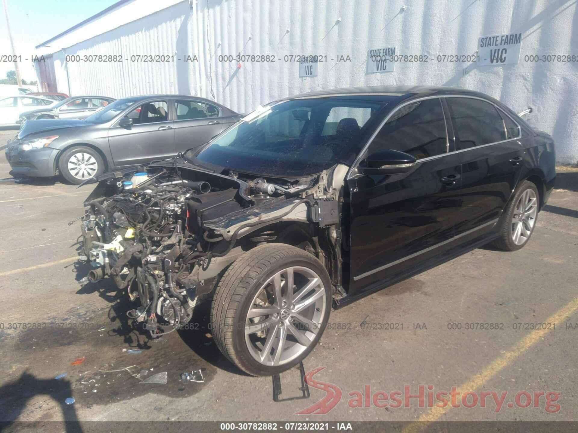 1VWAT7A32GC061899 2016 VOLKSWAGEN PASSAT