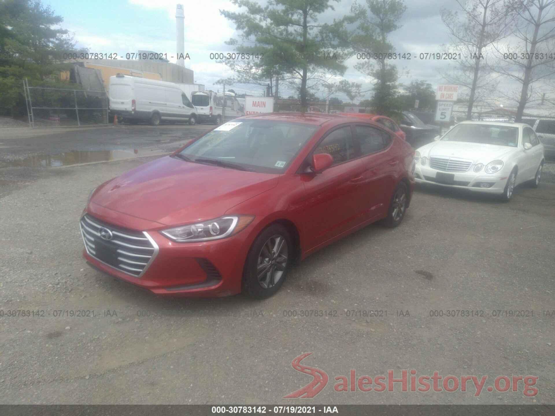 5NPD84LF1JH235724 2018 HYUNDAI ELANTRA