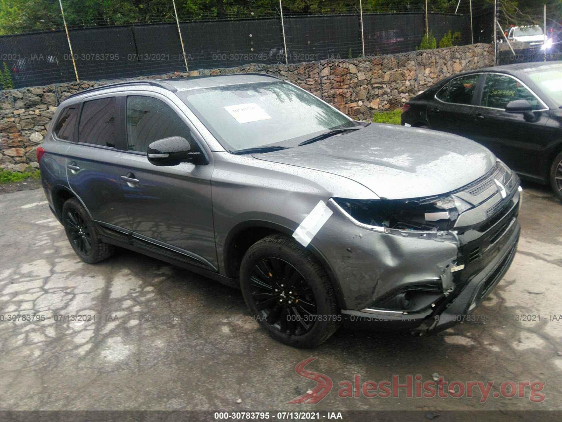 JA4AZ3A38LZ040308 2020 MITSUBISHI OUTLANDER