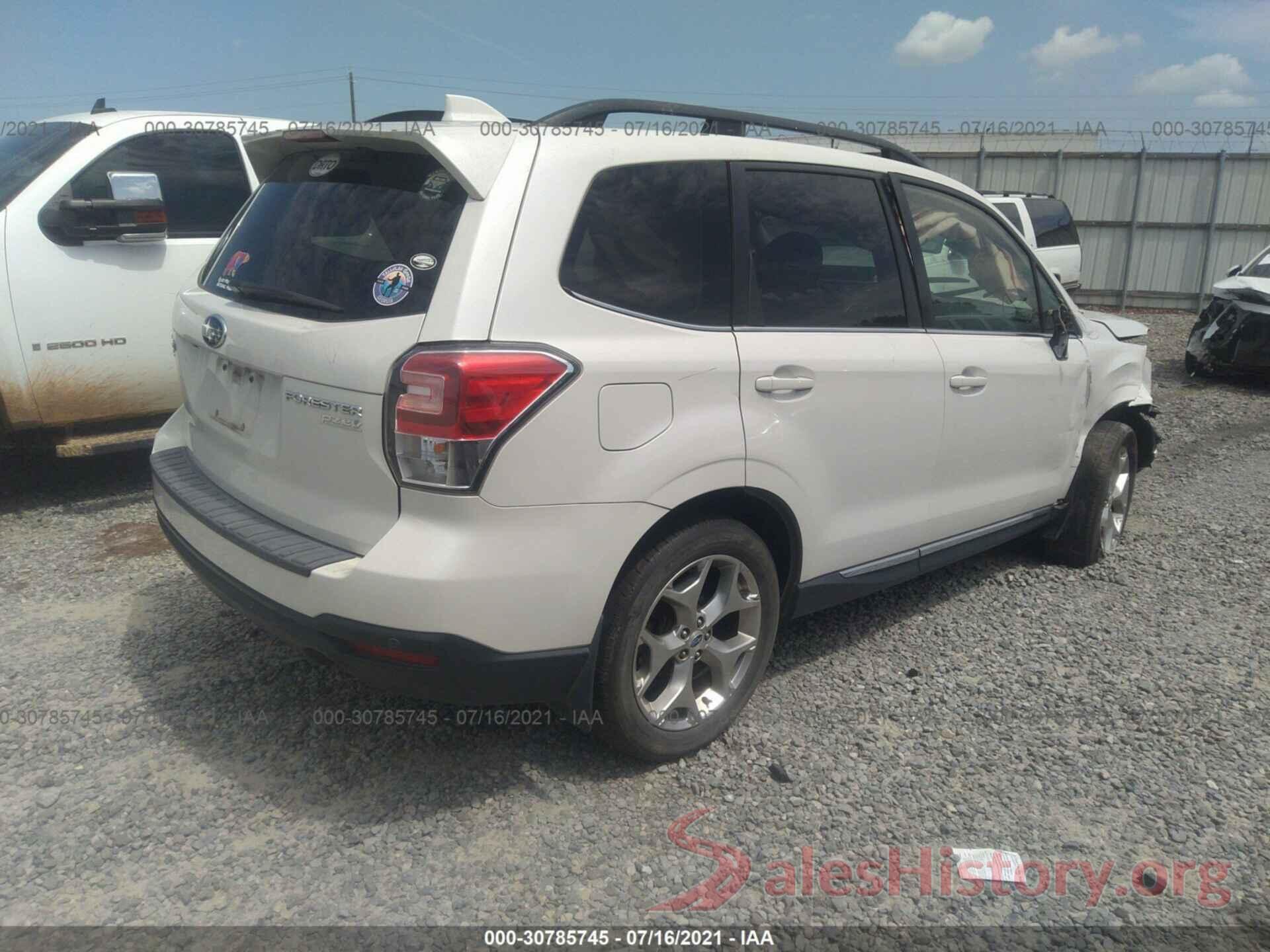 JF2SJAWC6HH524331 2017 SUBARU FORESTER