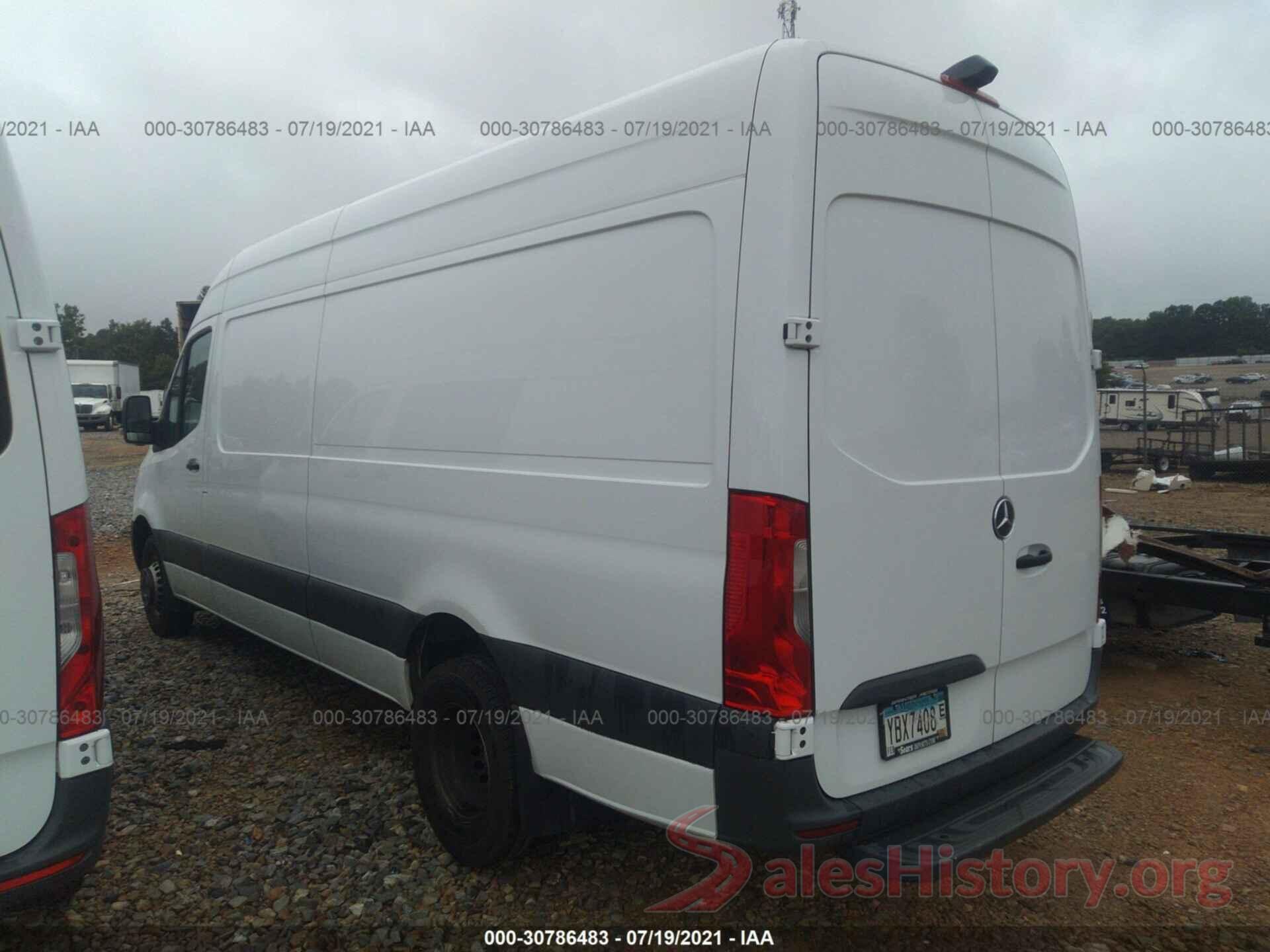 WD3PF4CC2KP038697 2019 MERCEDES-BENZ SPRINTER CARGO VAN