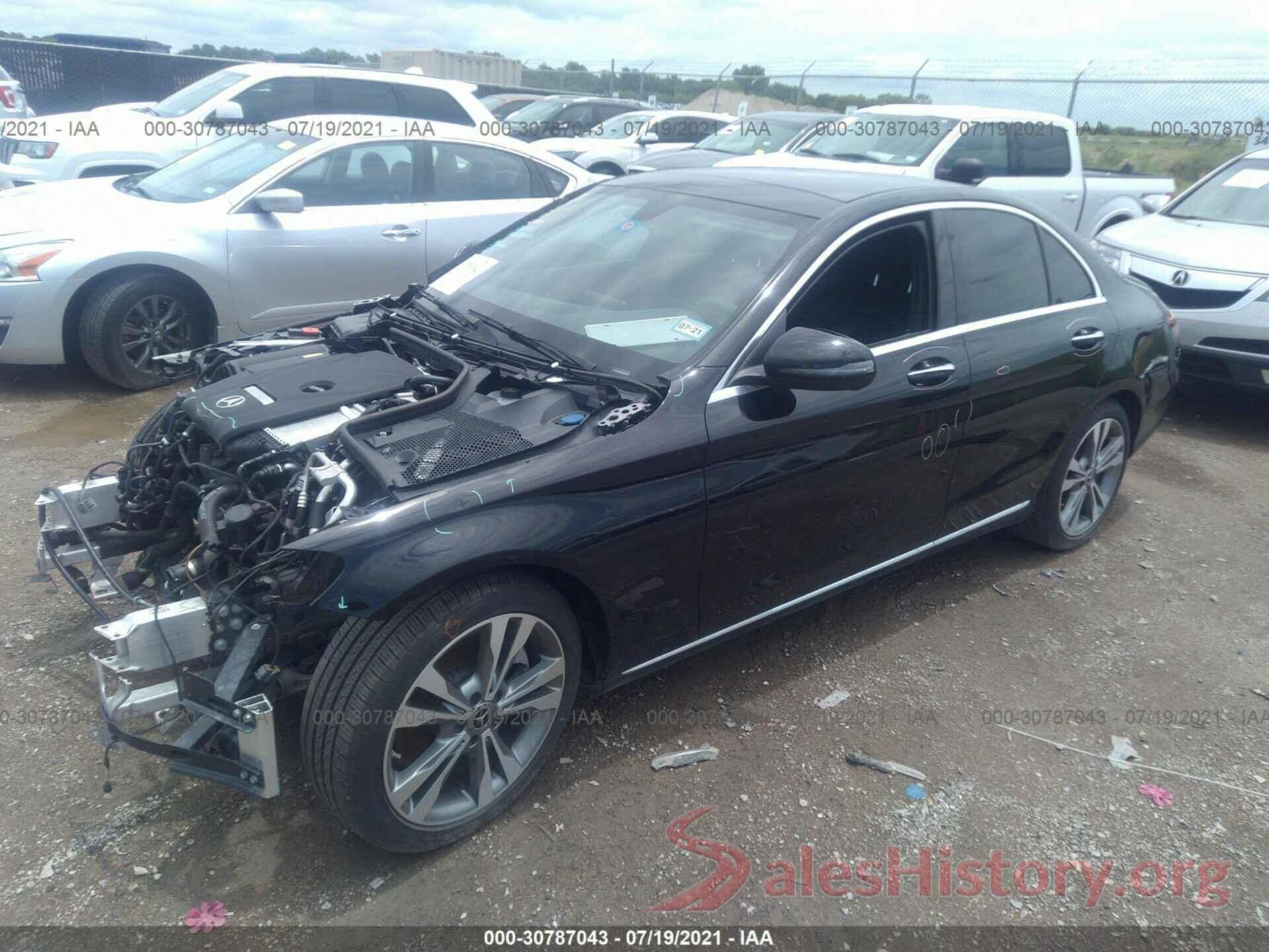 WDDWF4JB1JR361708 2018 MERCEDES-BENZ C-CLASS