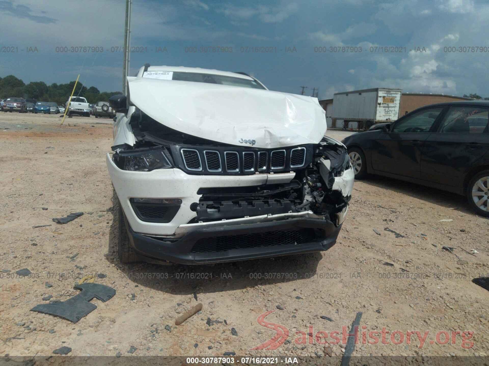 3C4NJDAB5JT131990 2018 JEEP COMPASS