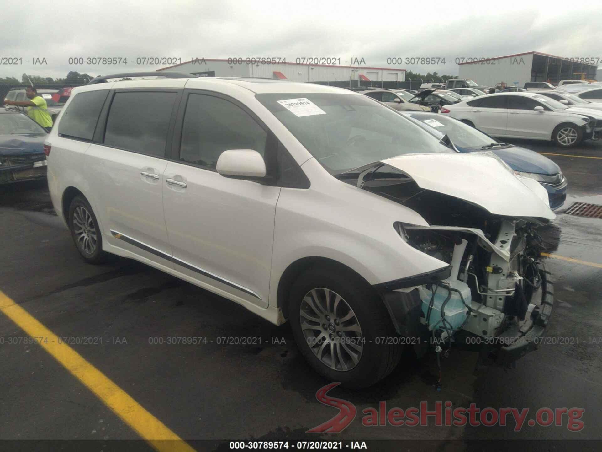 5TDYZ3DC4LS042543 2020 TOYOTA SIENNA