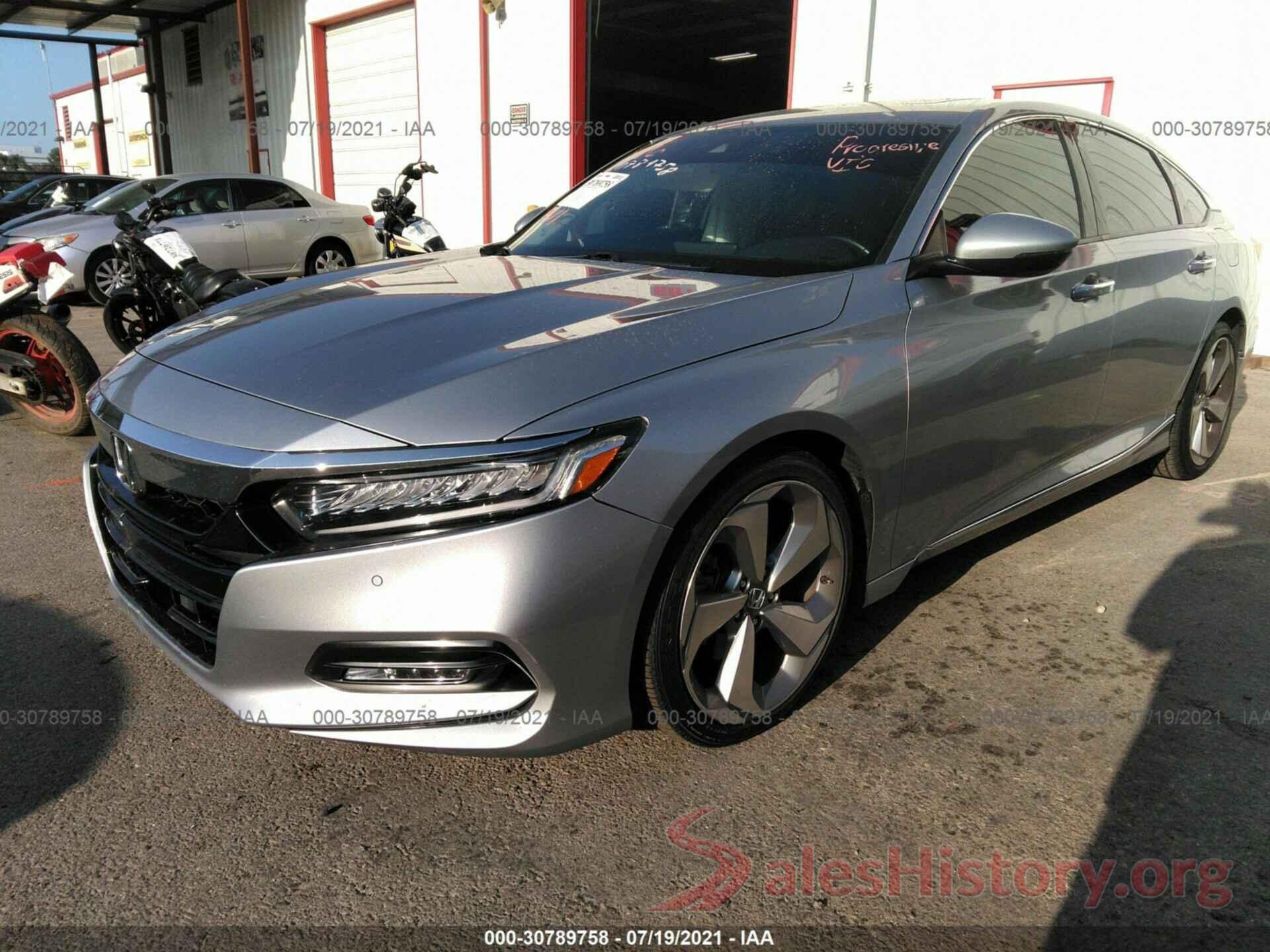 1HGCV2F93JA012088 2018 HONDA ACCORD SEDAN