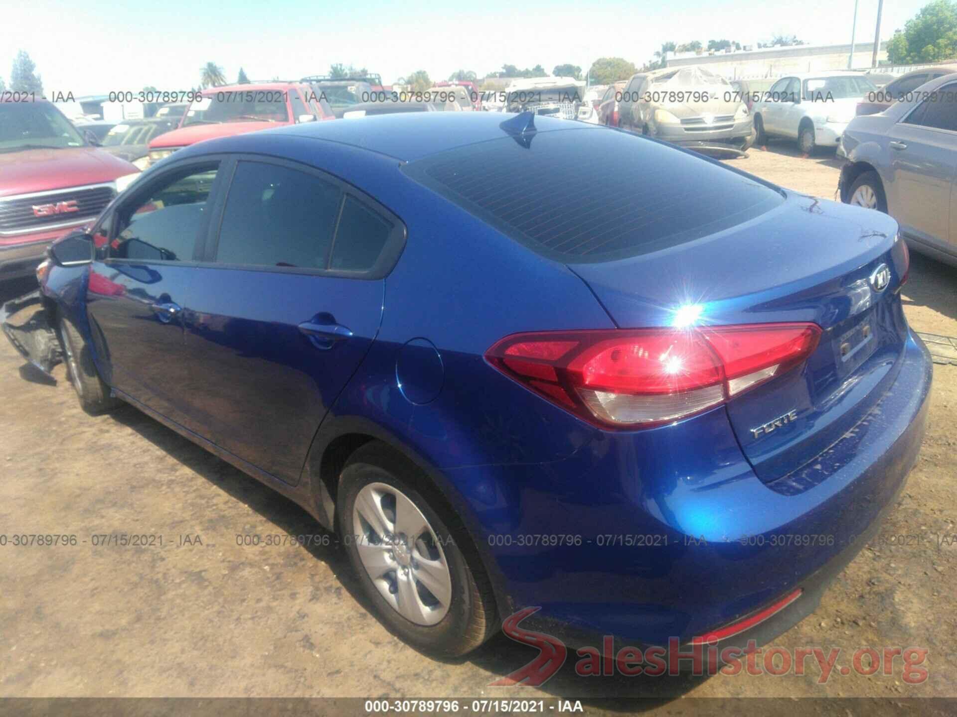 3KPFK4A70JE253058 2018 KIA FORTE