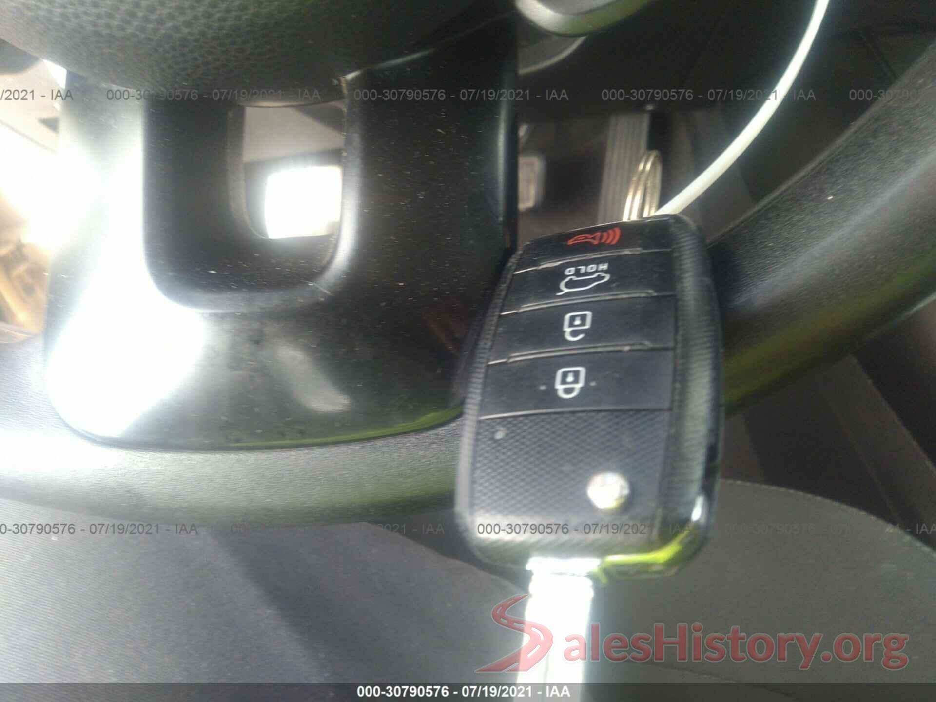 KNDJN2A28G7270029 2016 KIA SOUL