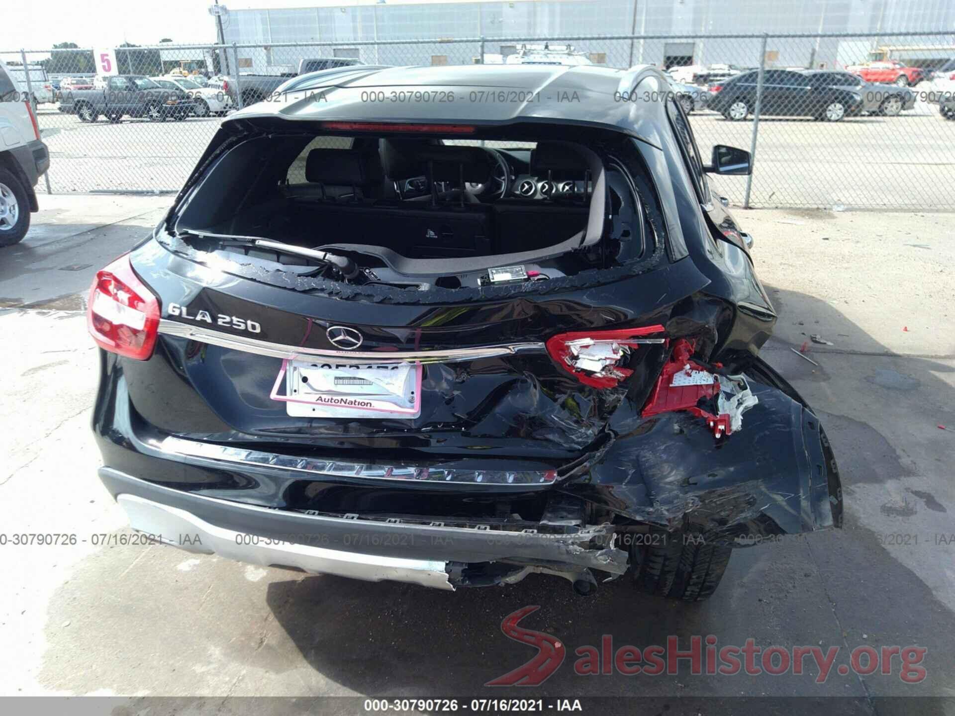 WDCTG4EB8KU007861 2019 MERCEDES-BENZ GLA