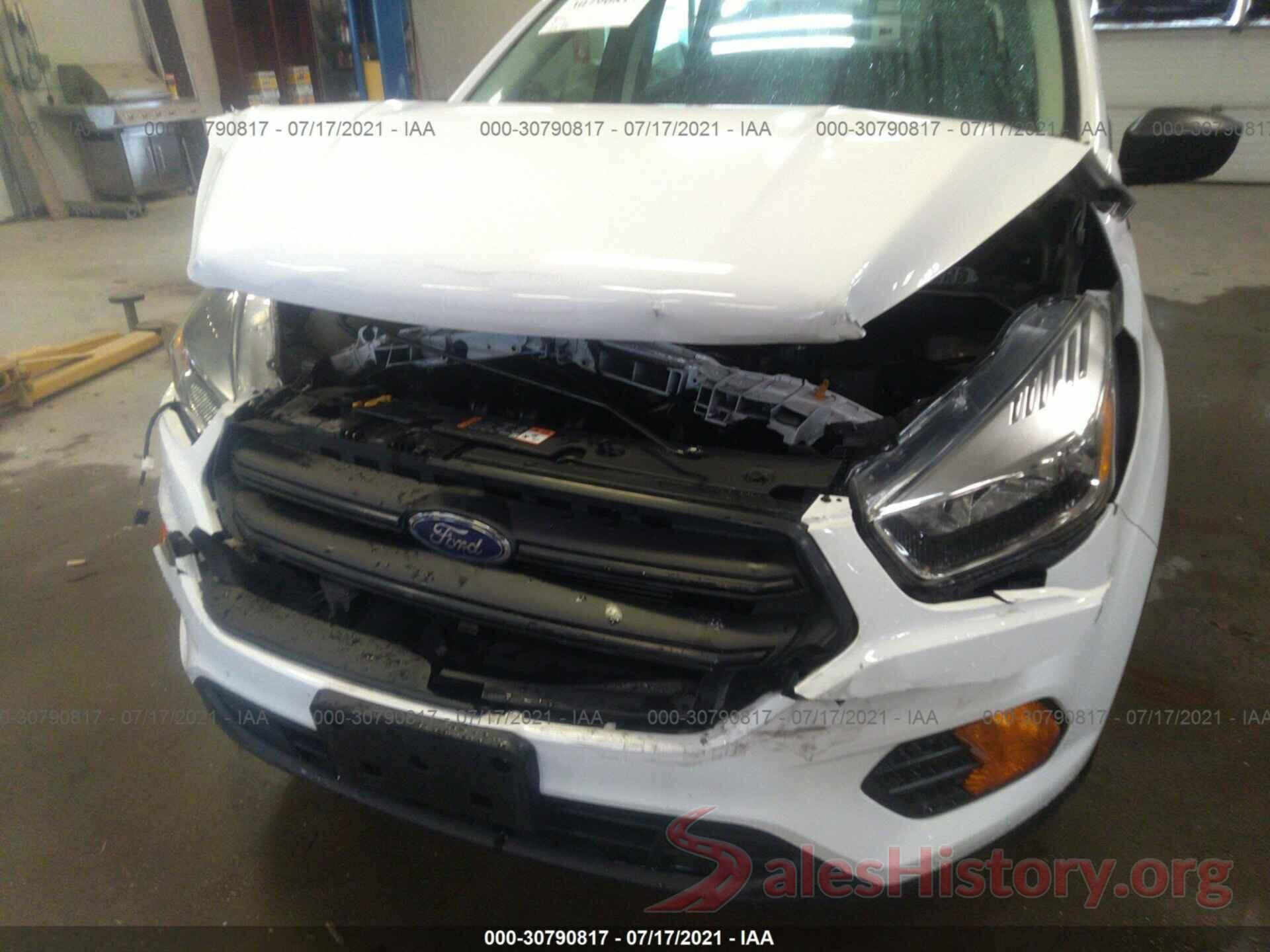 1FMCU0F79HUC30075 2017 FORD ESCAPE