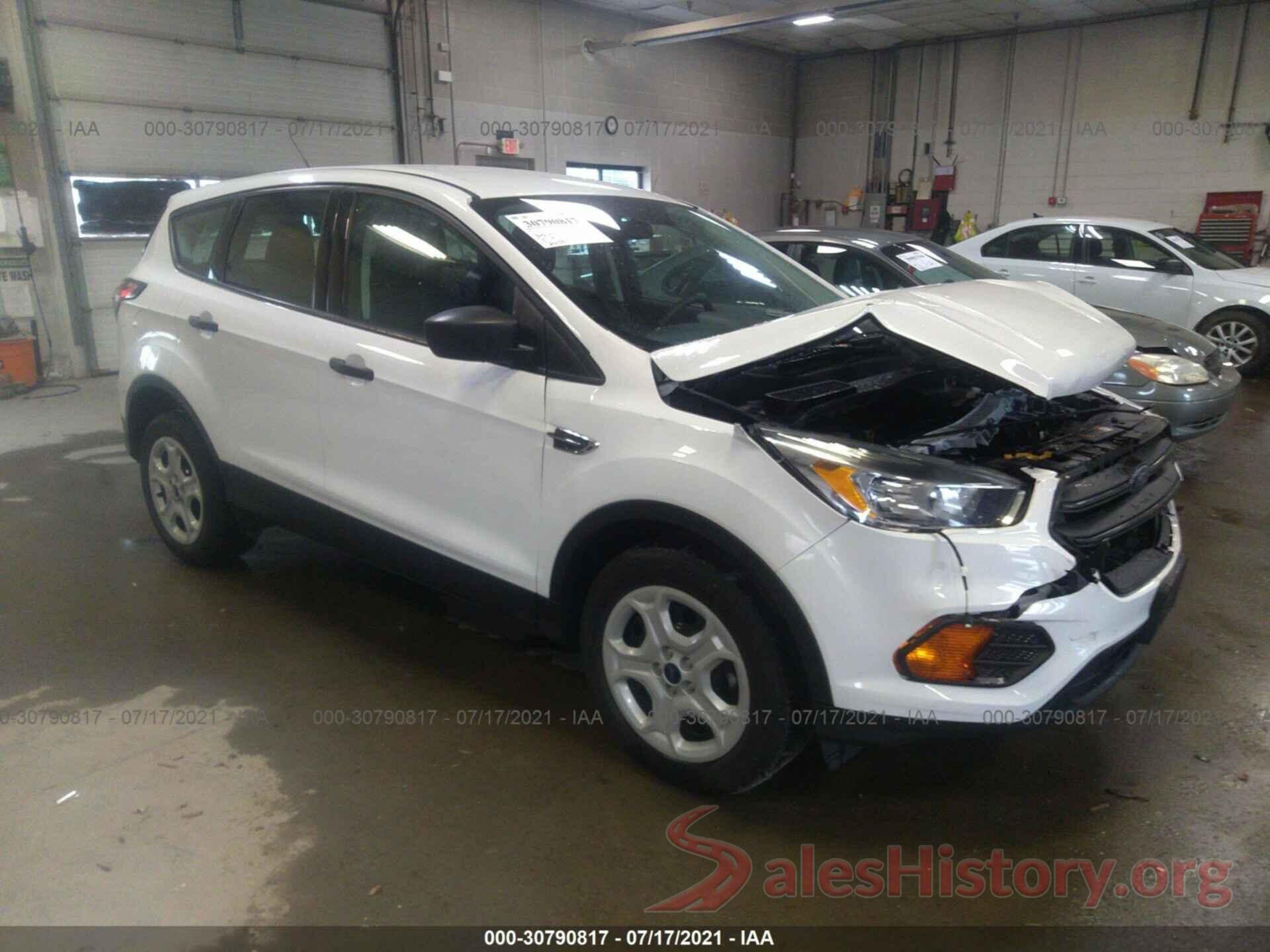 1FMCU0F79HUC30075 2017 FORD ESCAPE