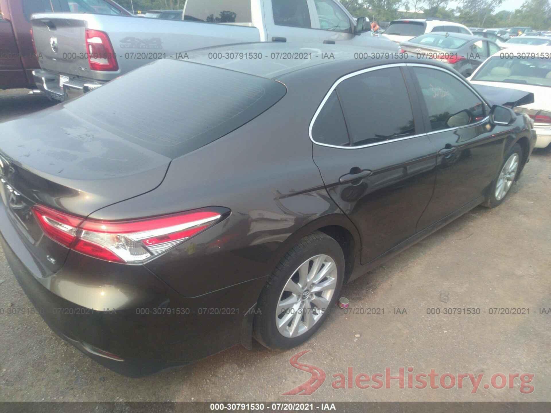 4T1B11HK7JU642481 2018 TOYOTA CAMRY