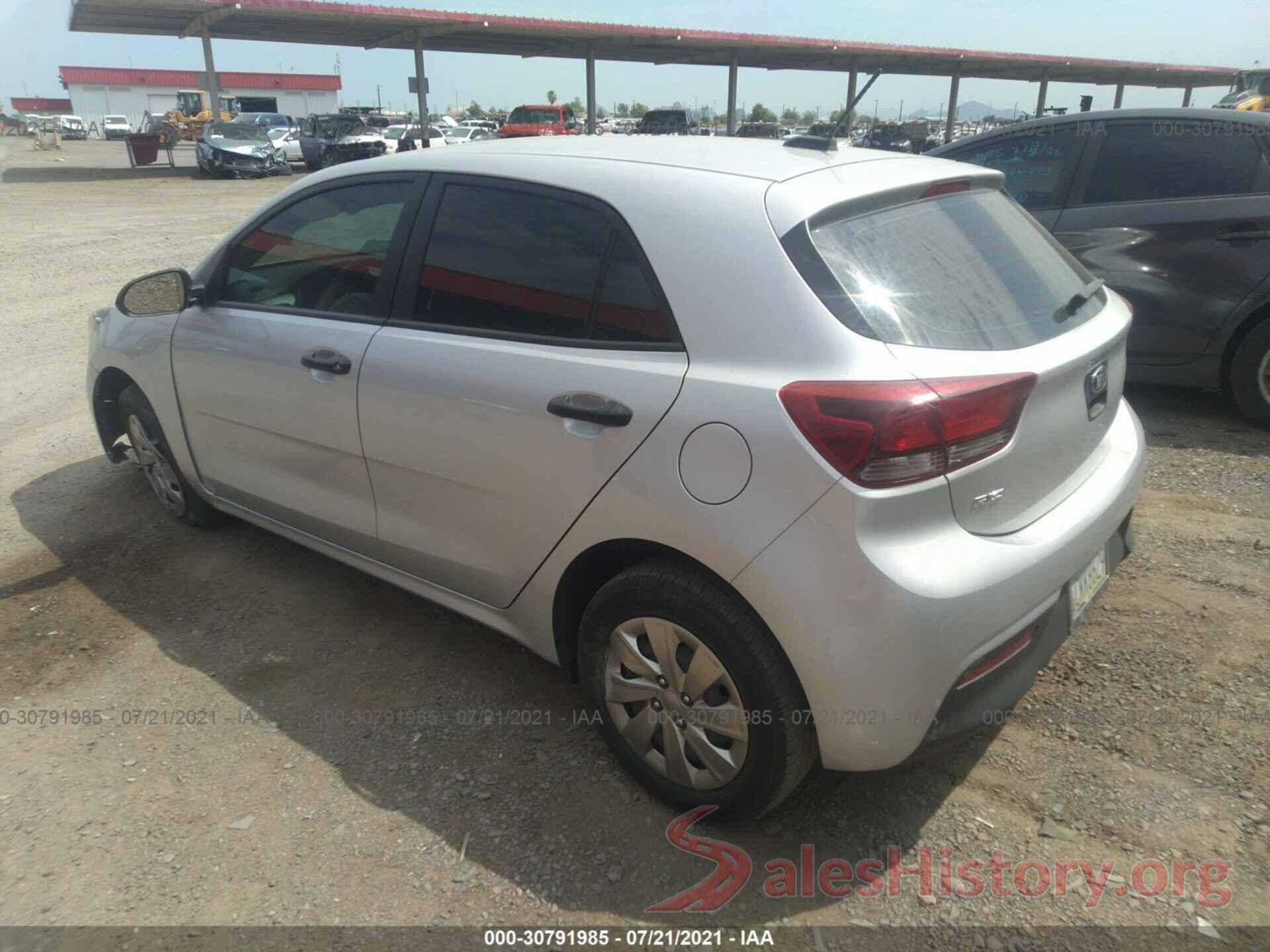 3KPA25AB2JE092166 2018 KIA RIO 5-DOOR