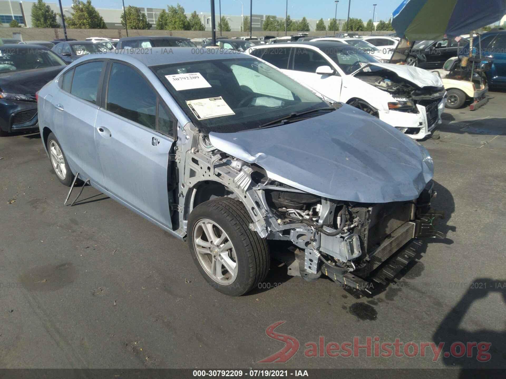 1G1BE5SM7J7183471 2018 CHEVROLET CRUZE