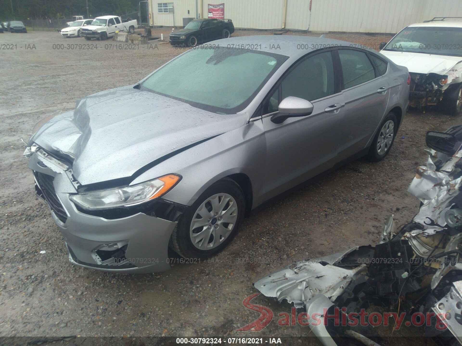 3FA6P0G73LR160697 2020 FORD FUSION