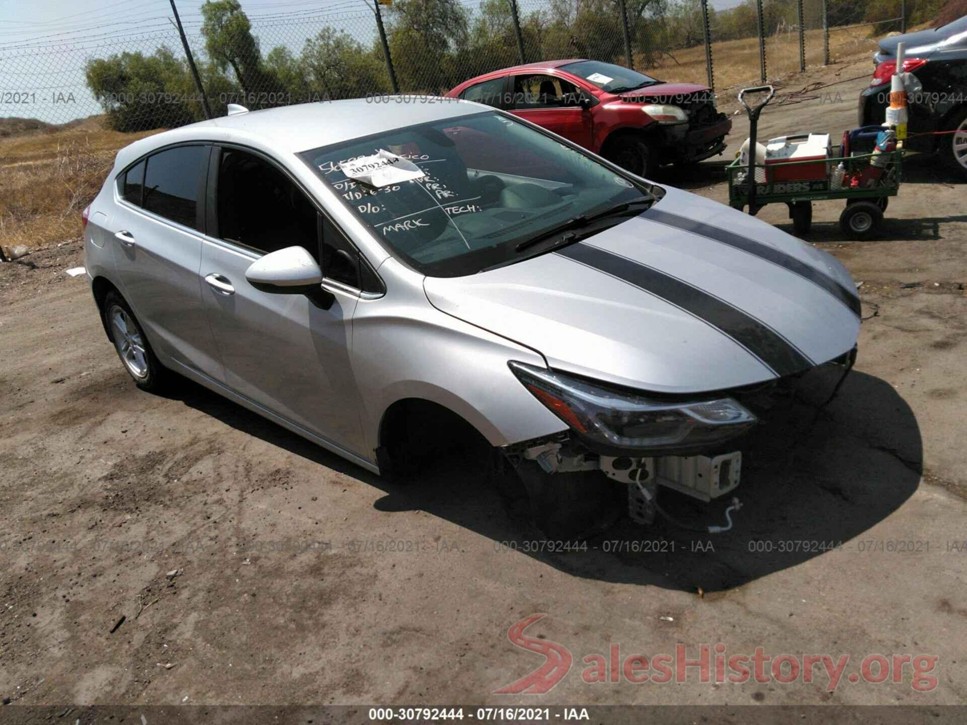 3G1BE6SM8JS608719 2018 CHEVROLET CRUZE