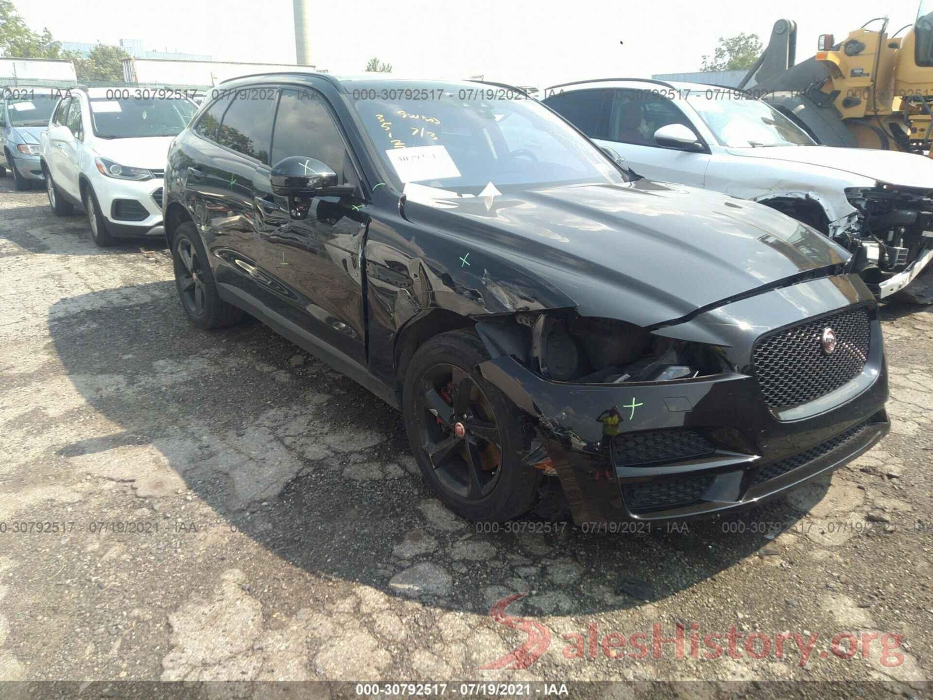 SADCJ2BV7HA099490 2017 JAGUAR F-PACE