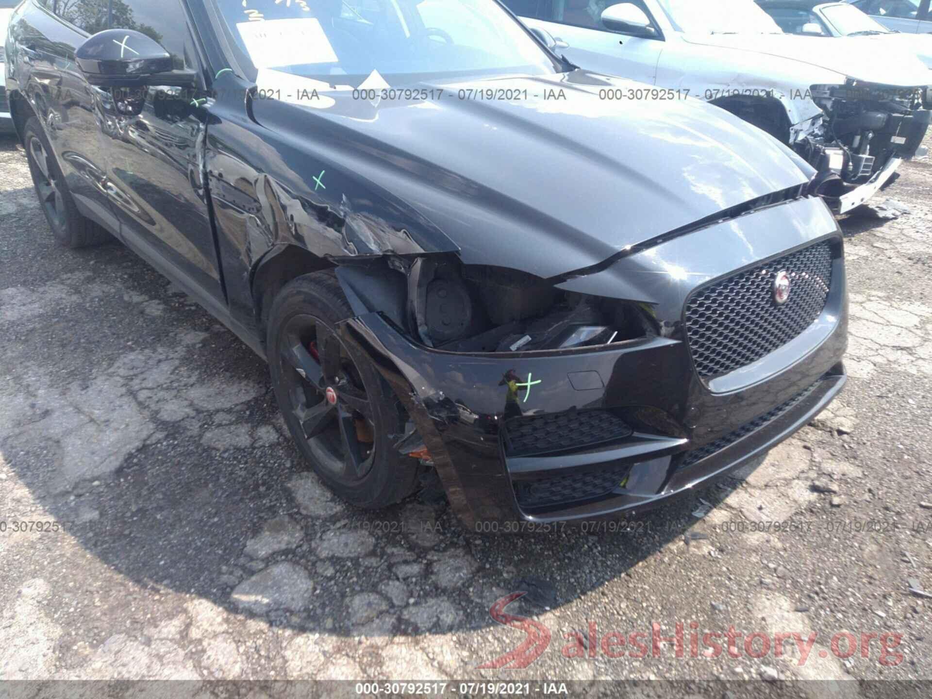 SADCJ2BV7HA099490 2017 JAGUAR F-PACE