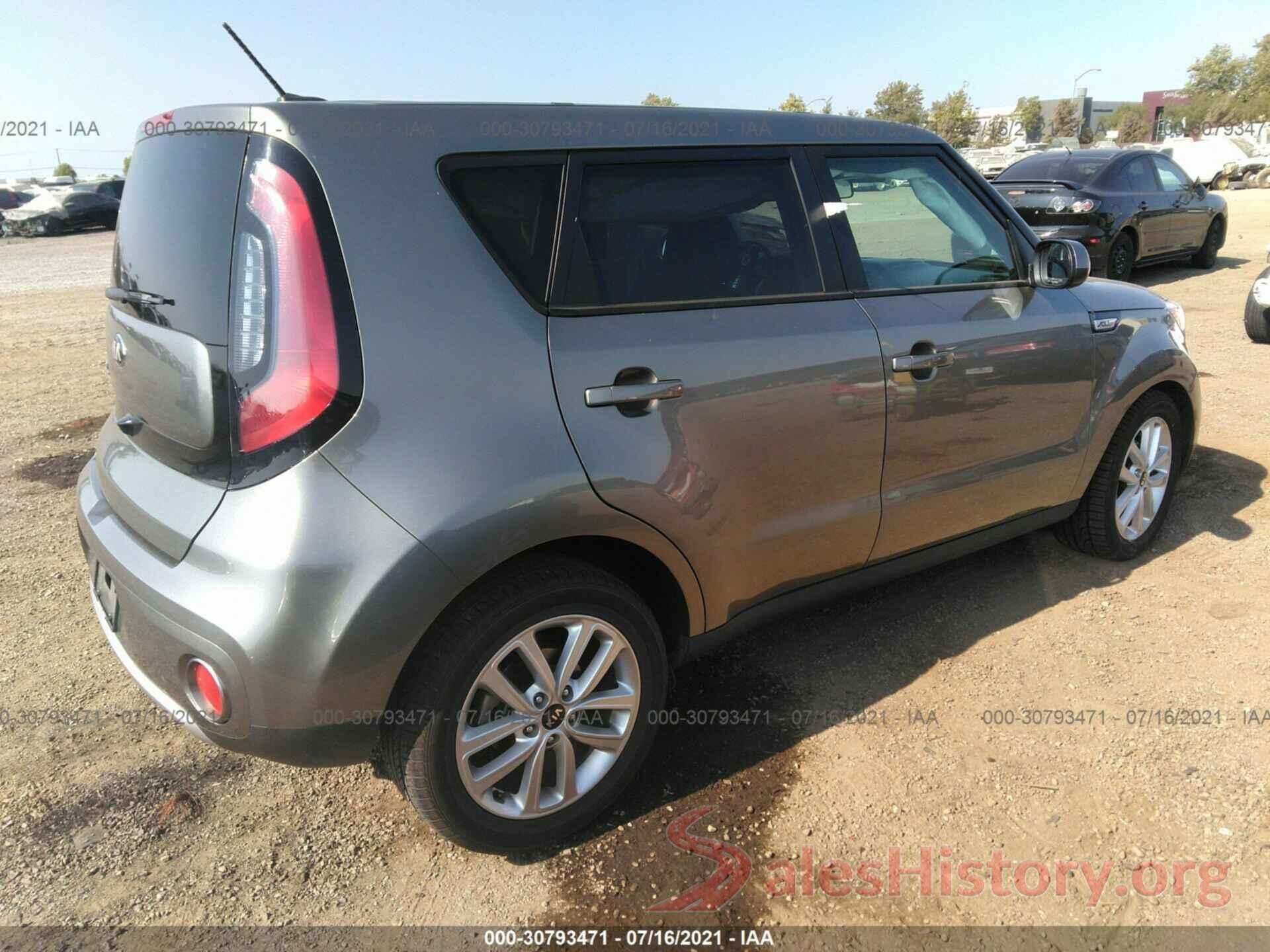 KNDJP3A55J7546717 2018 KIA SOUL