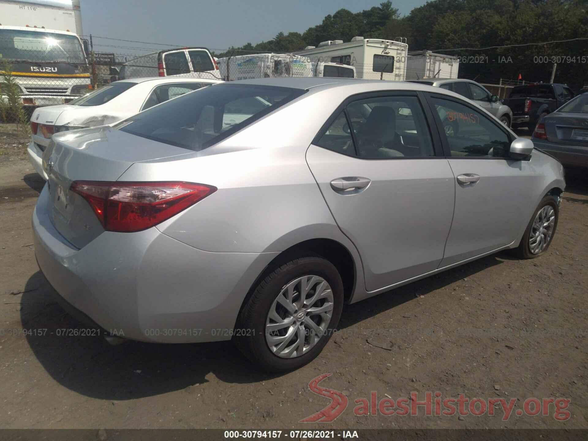 2T1BURHE7JC065582 2018 TOYOTA COROLLA