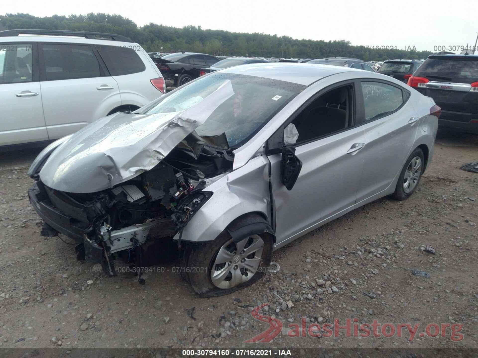 5NPDH4AE0GH667630 2016 HYUNDAI ELANTRA