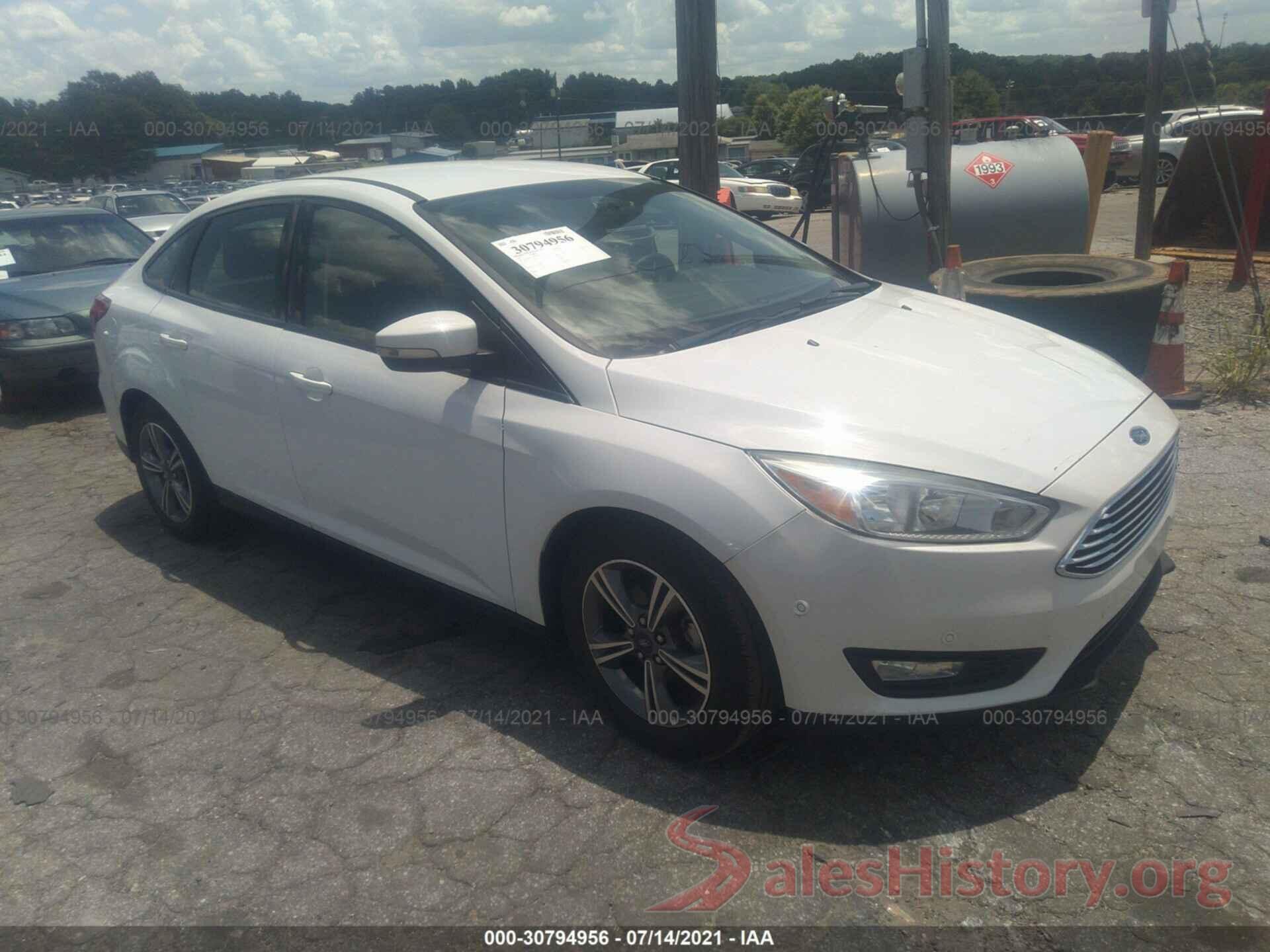 1FADP3FE1HL306111 2017 FORD FOCUS