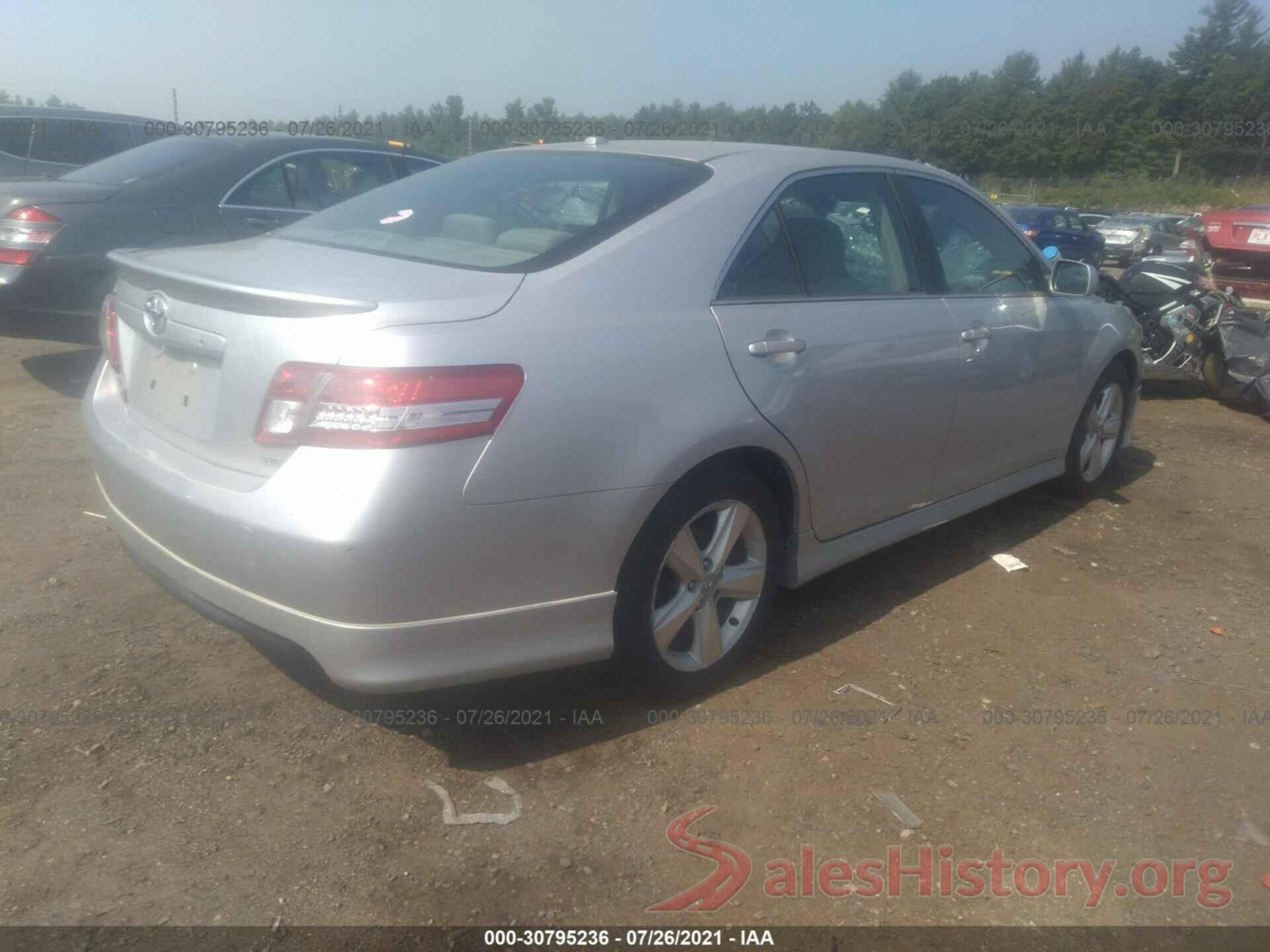 4T1BF3EKXBU131589 2011 TOYOTA CAMRY