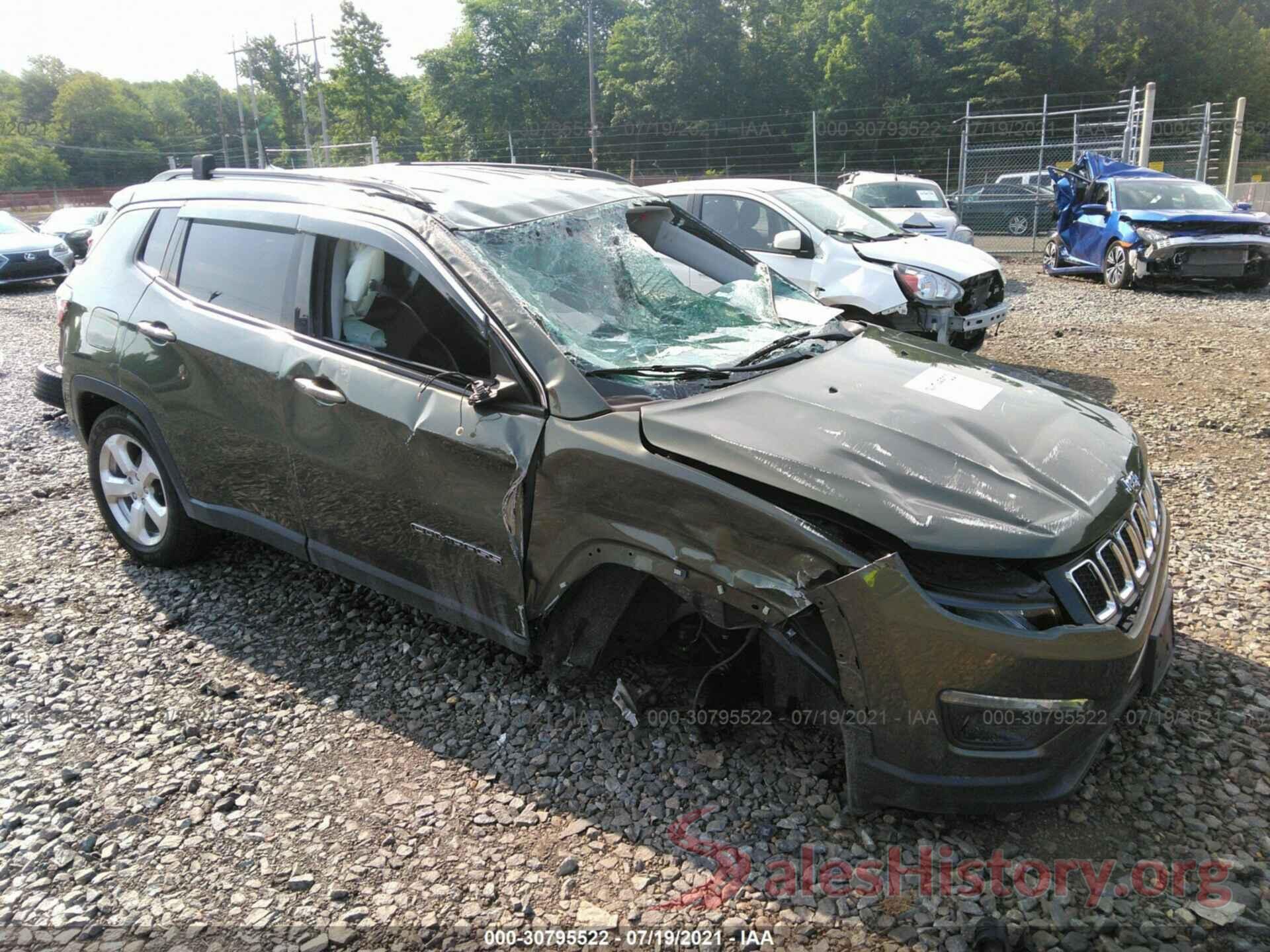 3C4NJDBB9JT238216 2018 JEEP COMPASS