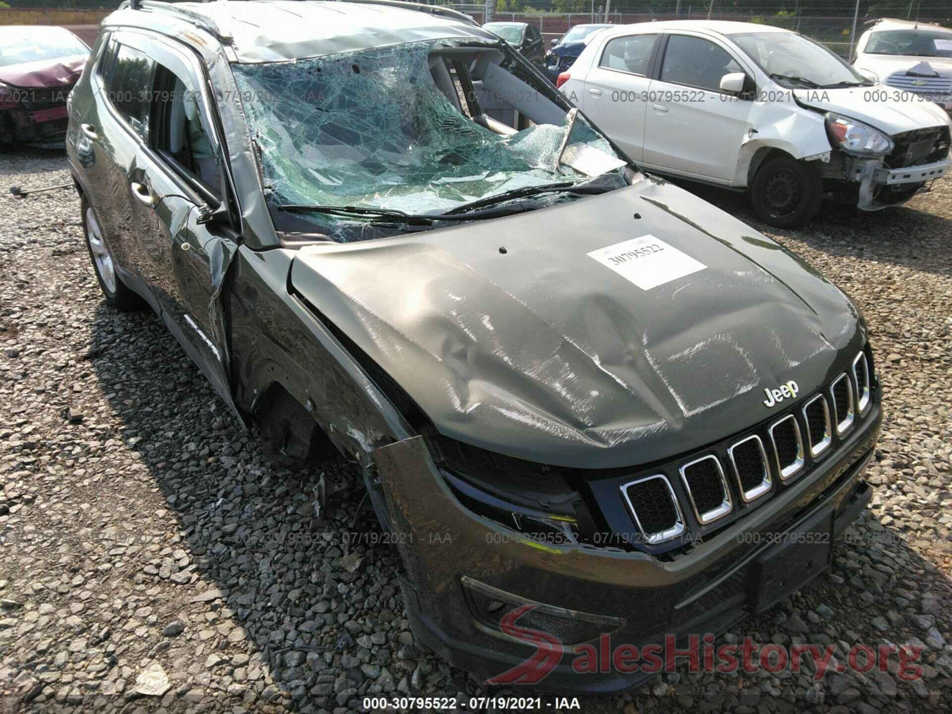 3C4NJDBB9JT238216 2018 JEEP COMPASS