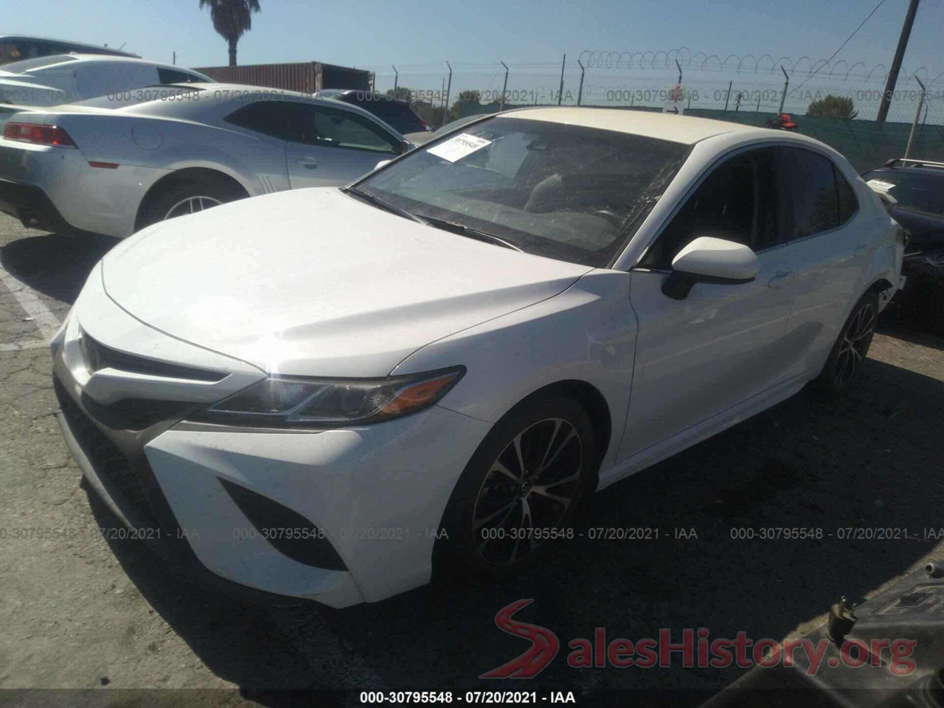 4T1B11HKXJU607188 2018 TOYOTA CAMRY