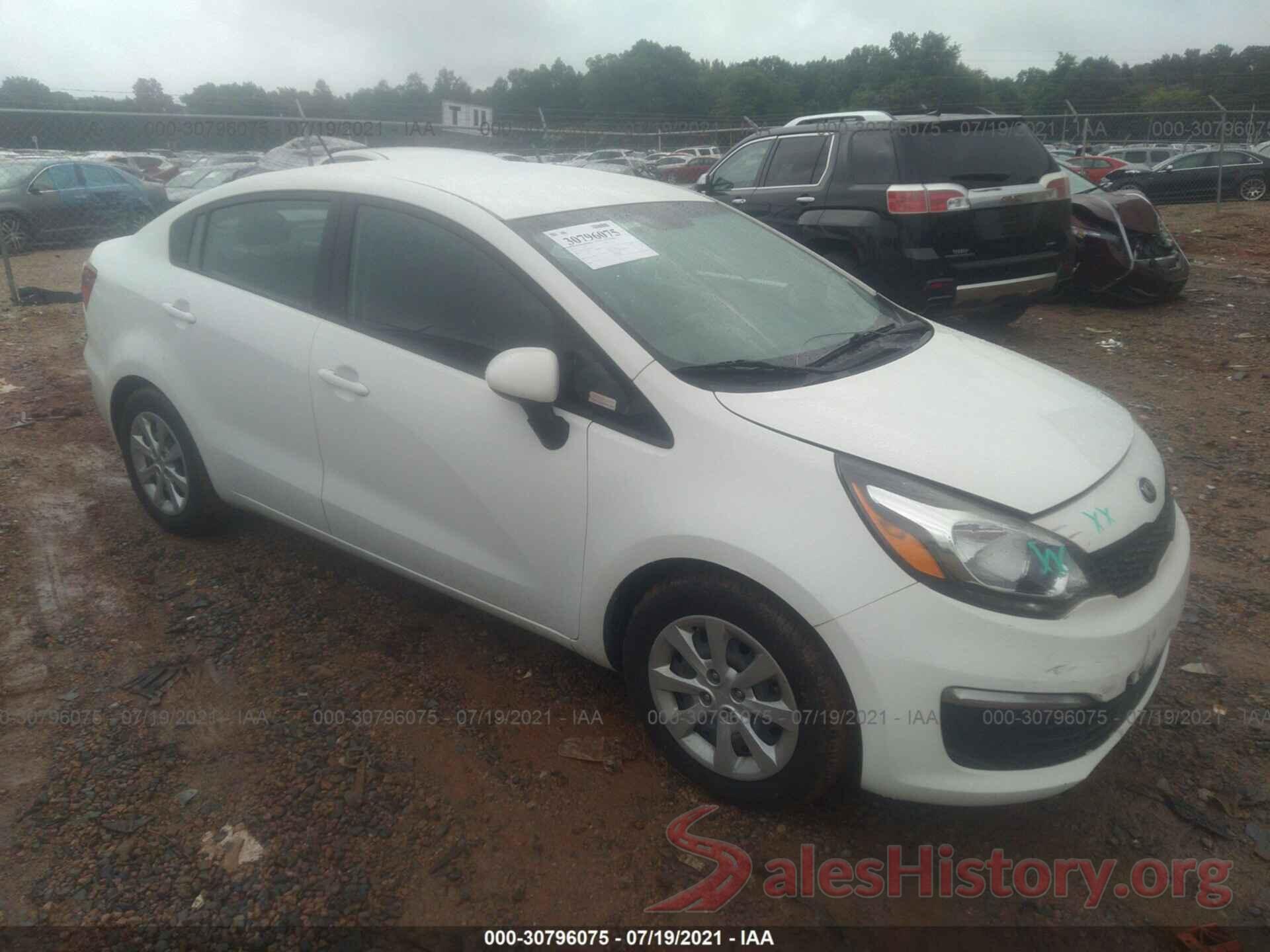 KNADM4A33G6692670 2016 KIA RIO