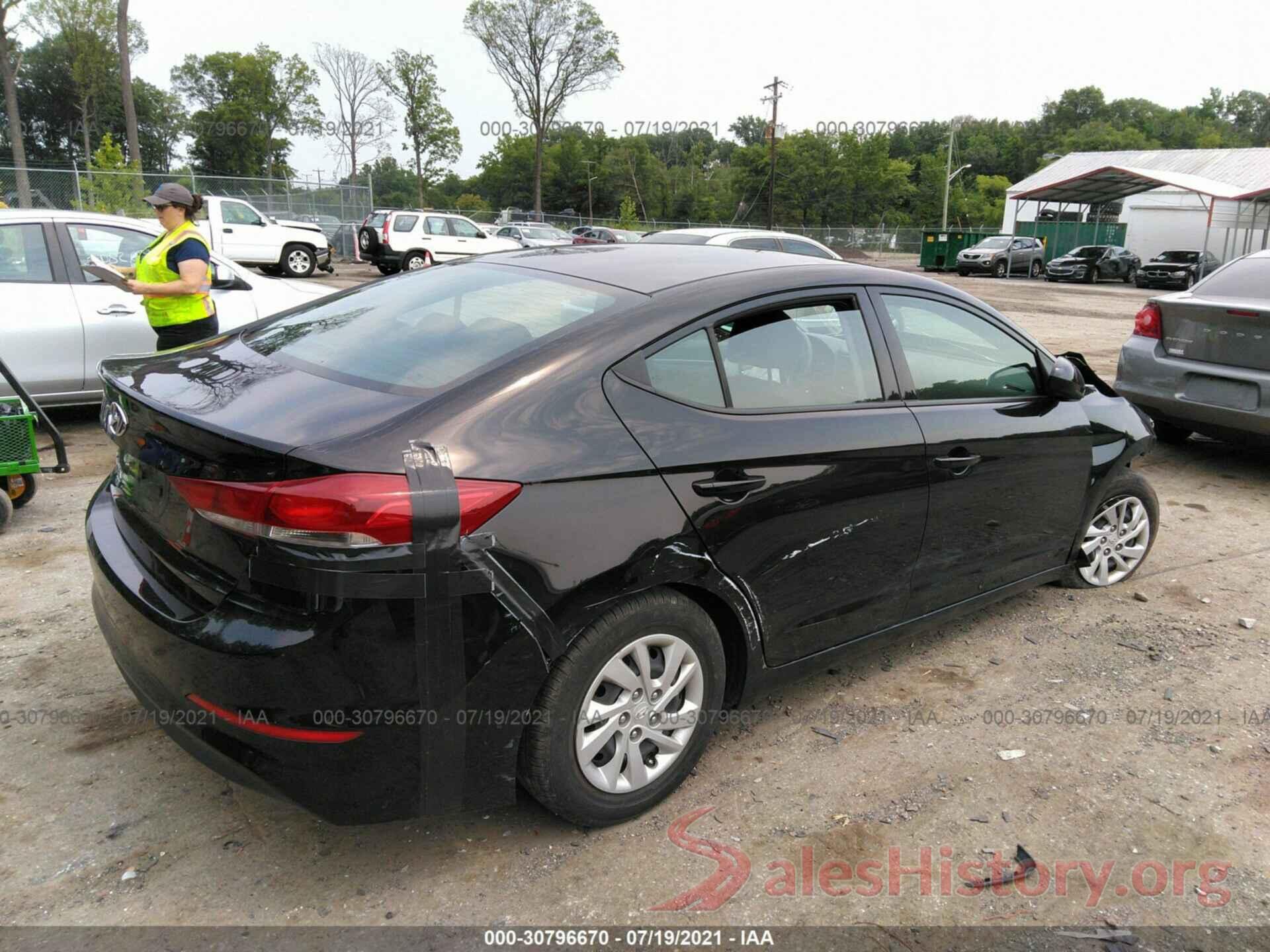 5NPD74LF5JH227158 2018 HYUNDAI ELANTRA