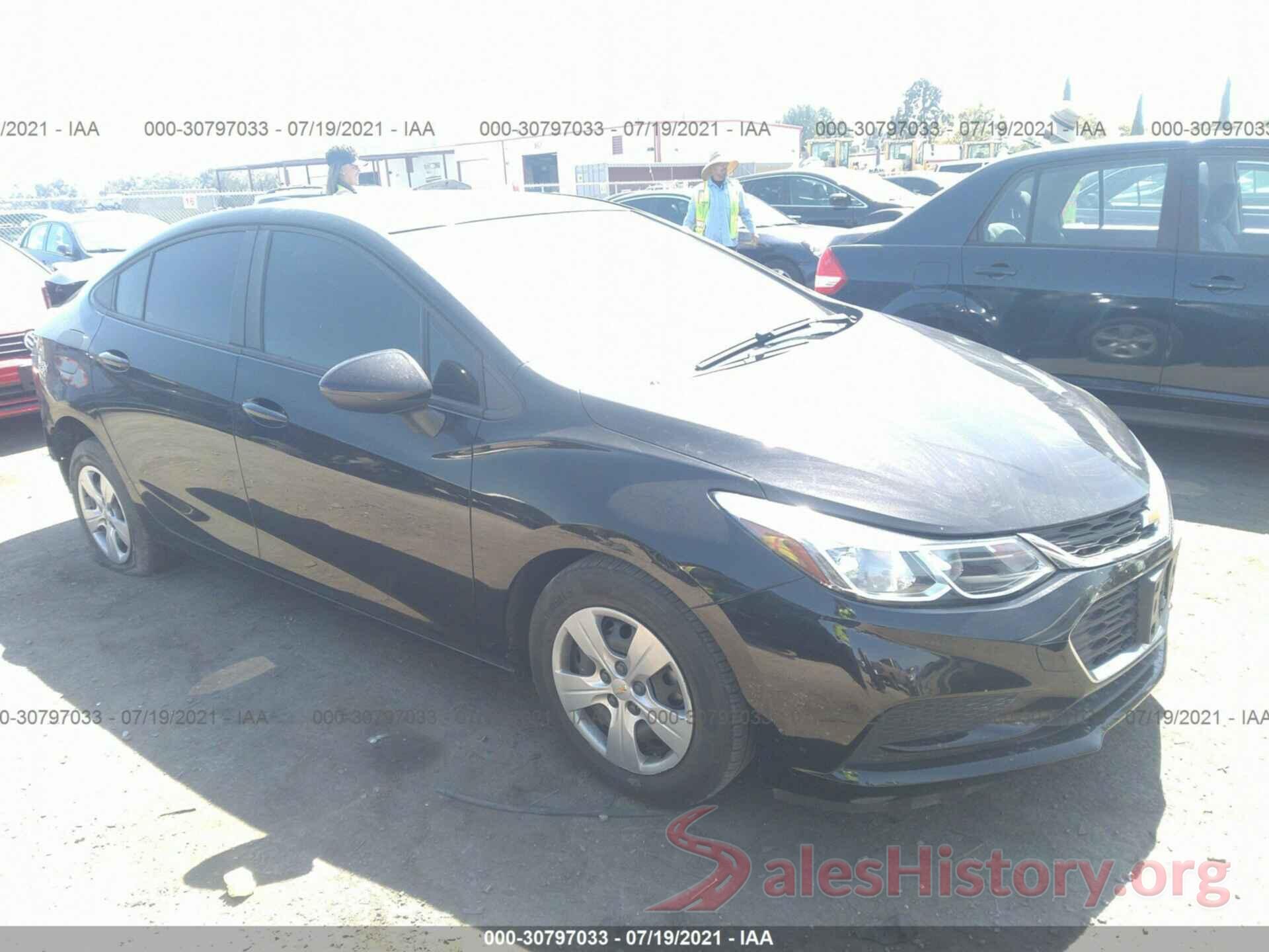 1G1BC5SM7J7180561 2018 CHEVROLET CRUZE