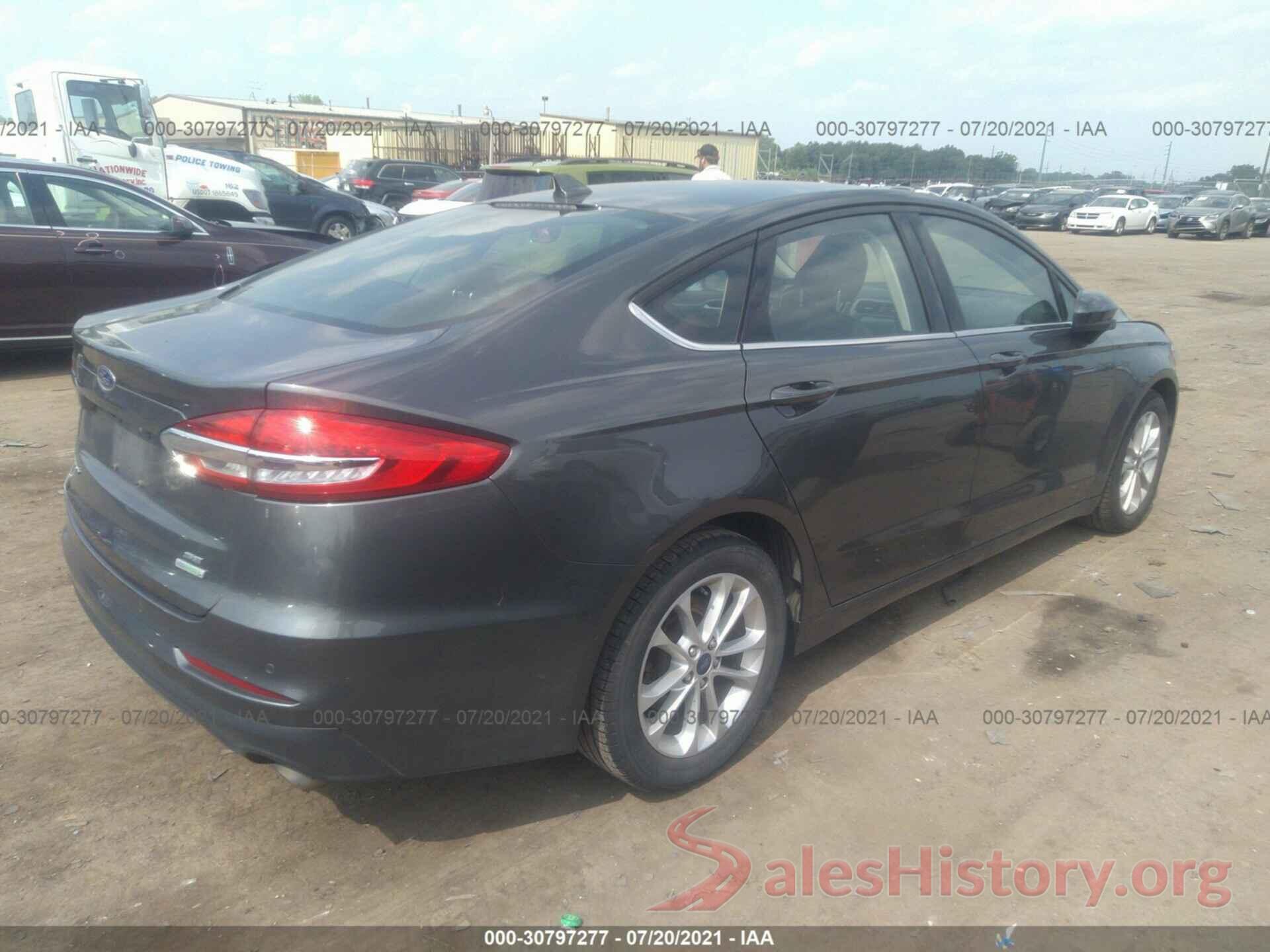 3FA6P0HD1LR107839 2020 FORD FUSION