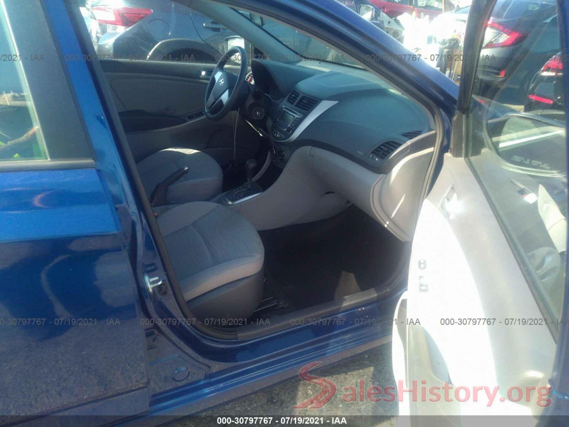 KMHCT4AE5HU279533 2017 HYUNDAI ACCENT