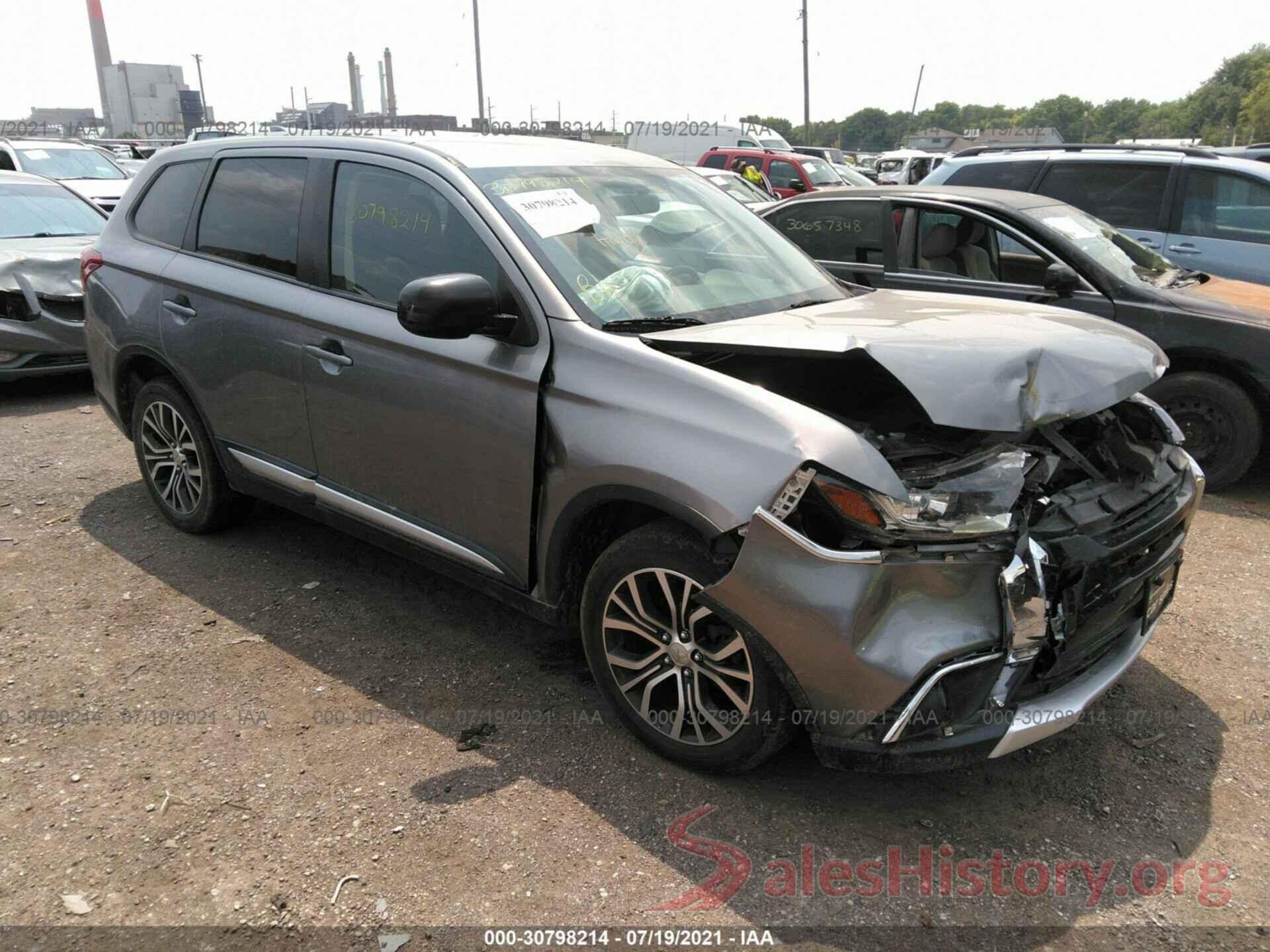 JA4AD2A32JJ002254 2018 MITSUBISHI OUTLANDER