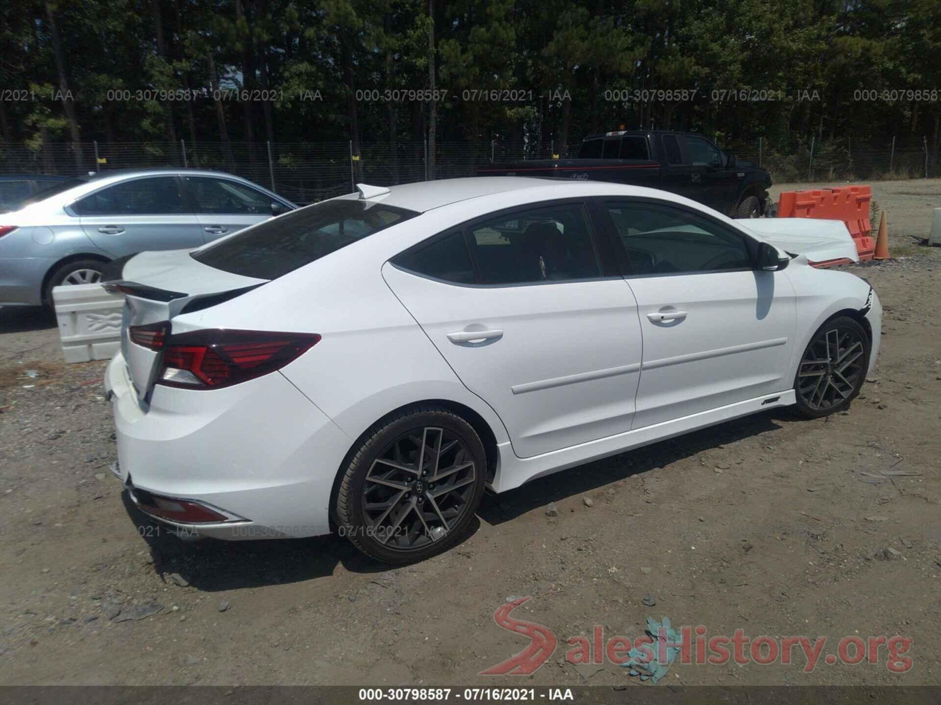 KMHD04LB8KU861830 2019 HYUNDAI ELANTRA