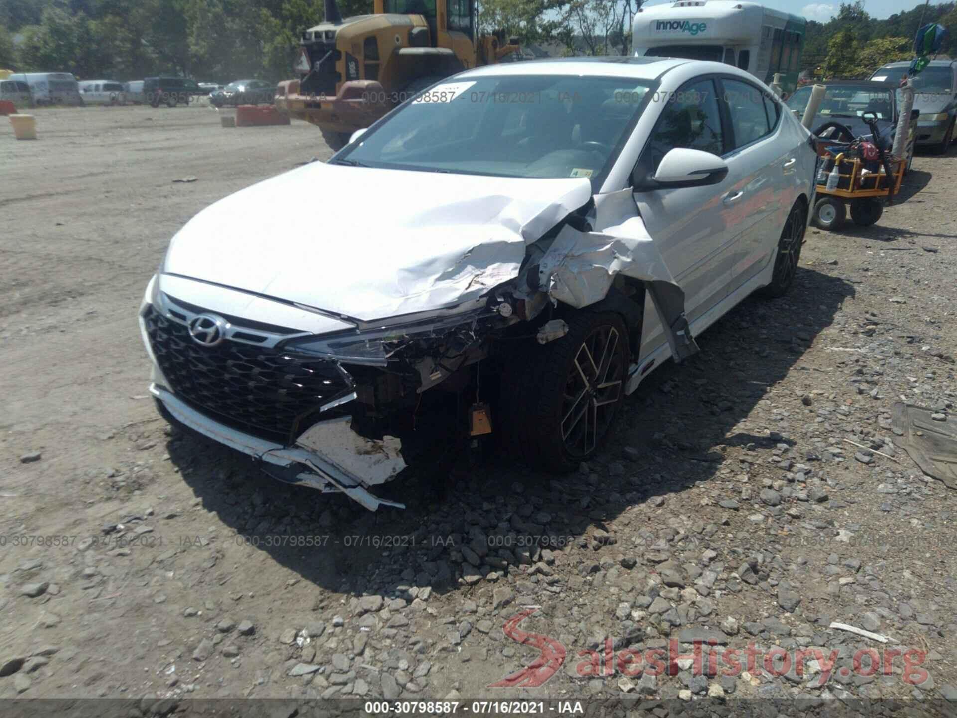 KMHD04LB8KU861830 2019 HYUNDAI ELANTRA