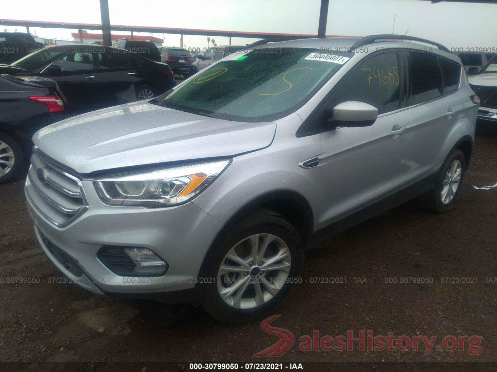 1FMCU9G9XHUF08809 2017 FORD ESCAPE