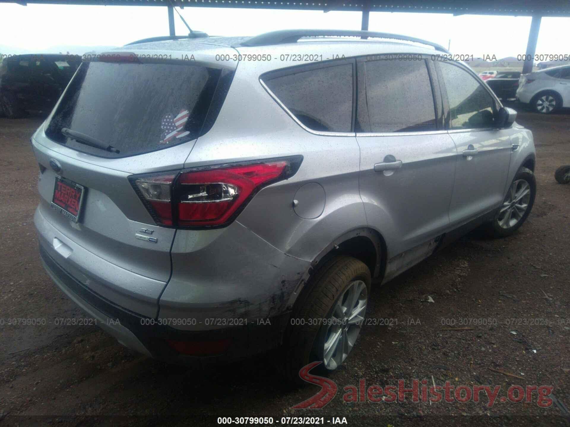 1FMCU9G9XHUF08809 2017 FORD ESCAPE