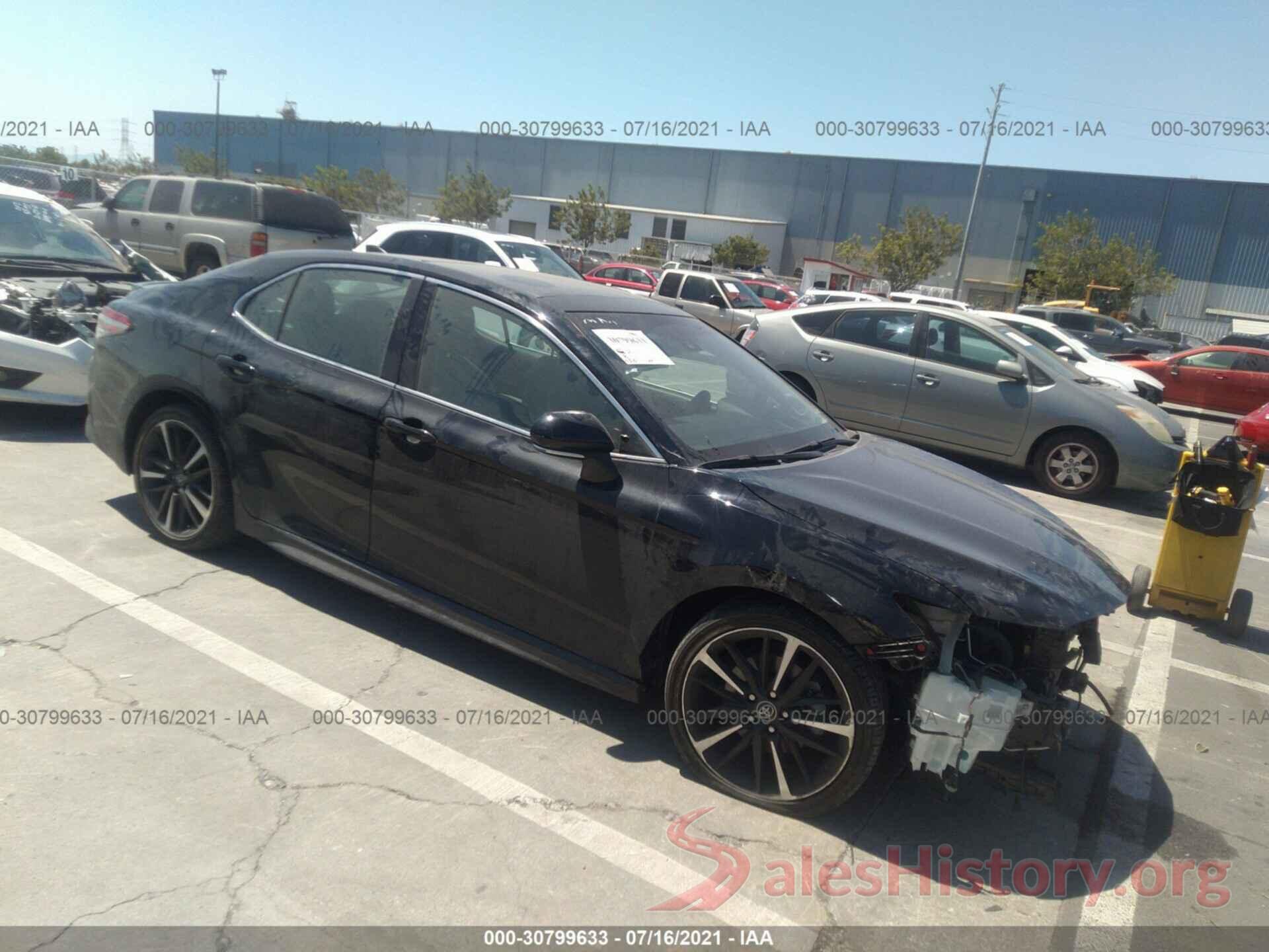 4T1BZ1HK7JU503072 2018 TOYOTA CAMRY