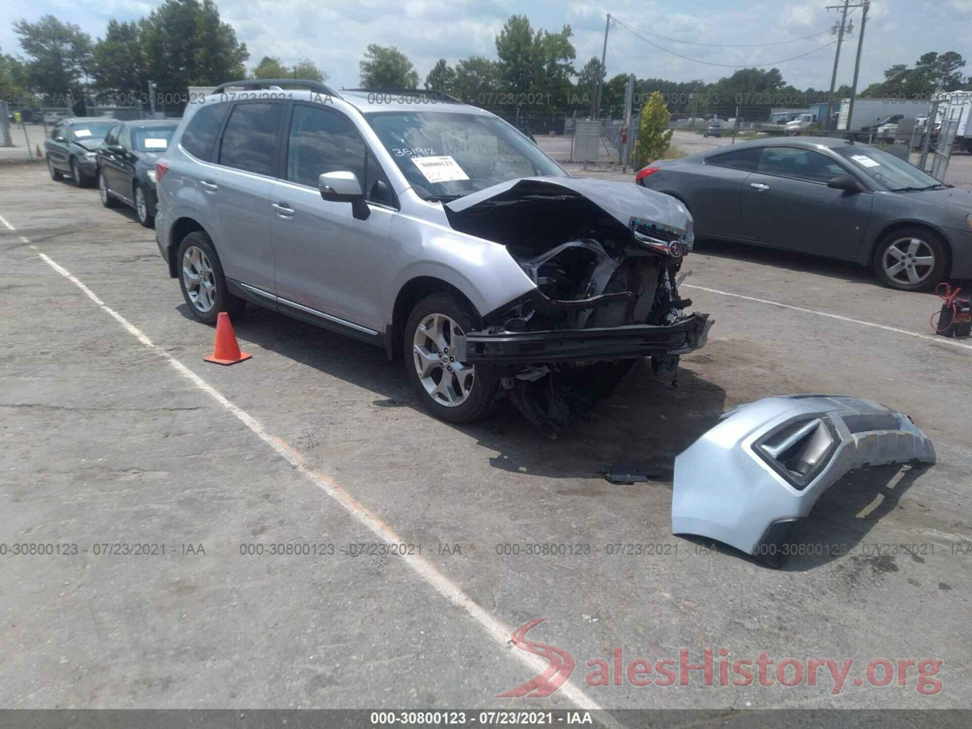 JF2SJAWCXJH587406 2018 SUBARU FORESTER