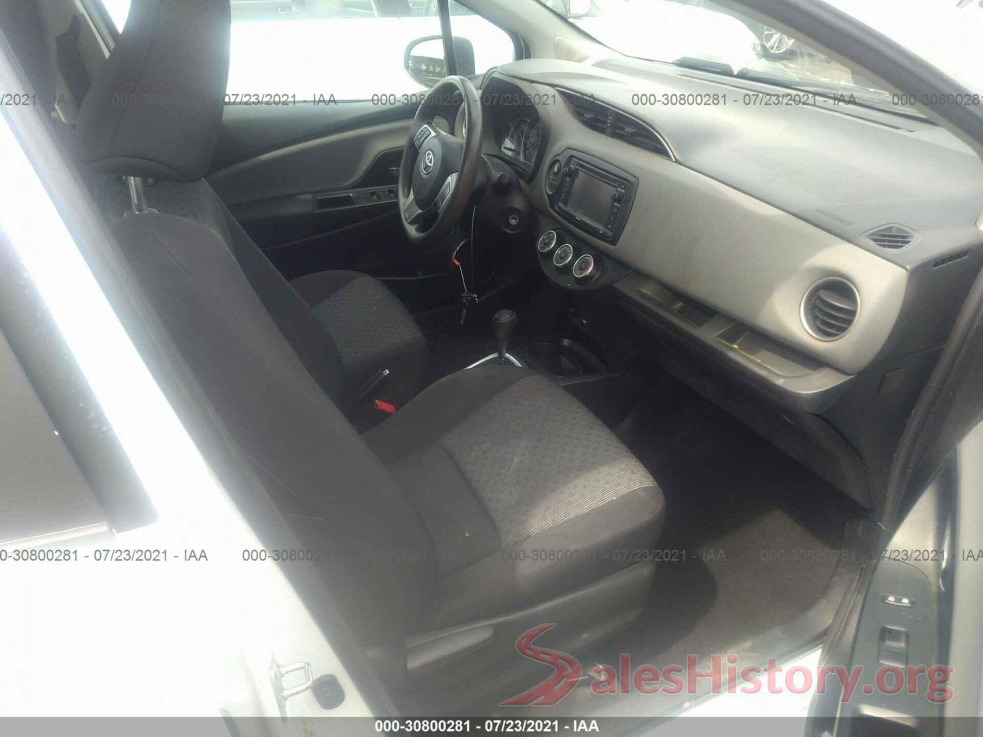 VNKKTUD36HA072555 2017 TOYOTA YARIS