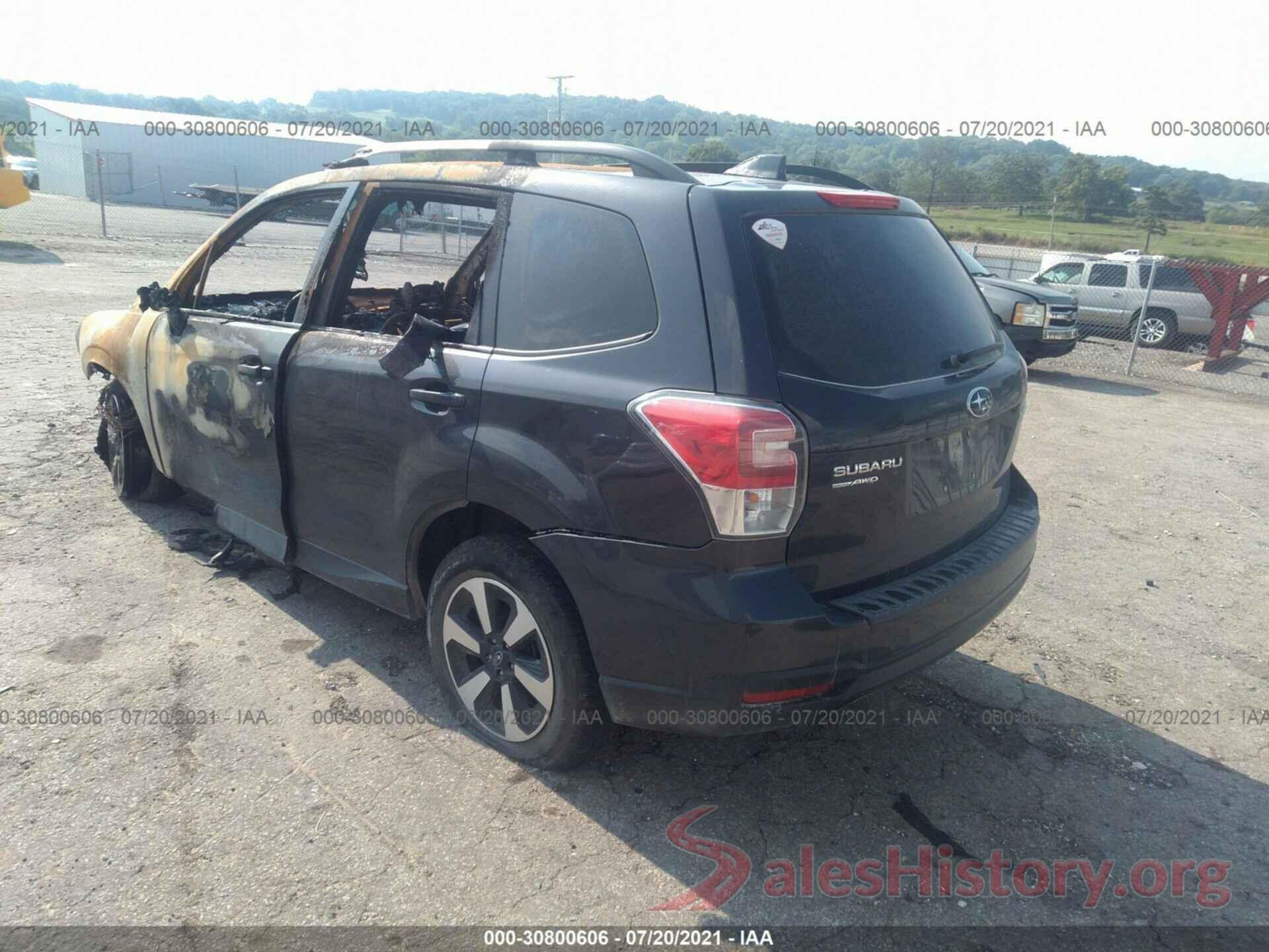 JF2SJABC1JH531456 2018 SUBARU FORESTER