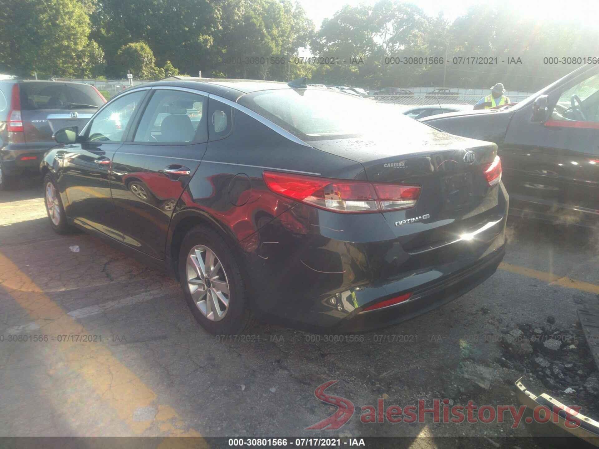 KNAGT4L3XG5078833 2016 KIA OPTIMA