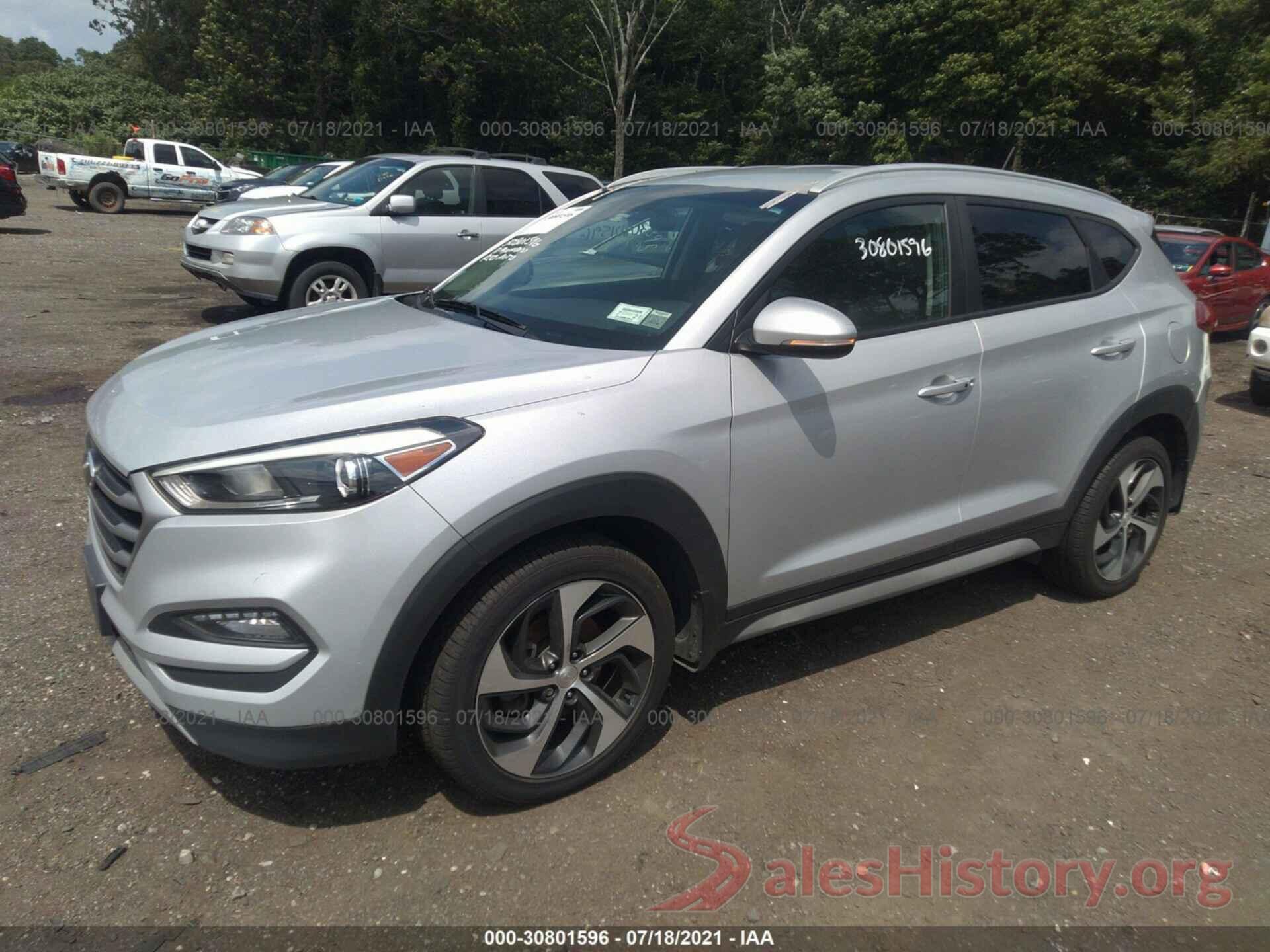 KM8J3CA2XHU406526 2017 HYUNDAI TUCSON