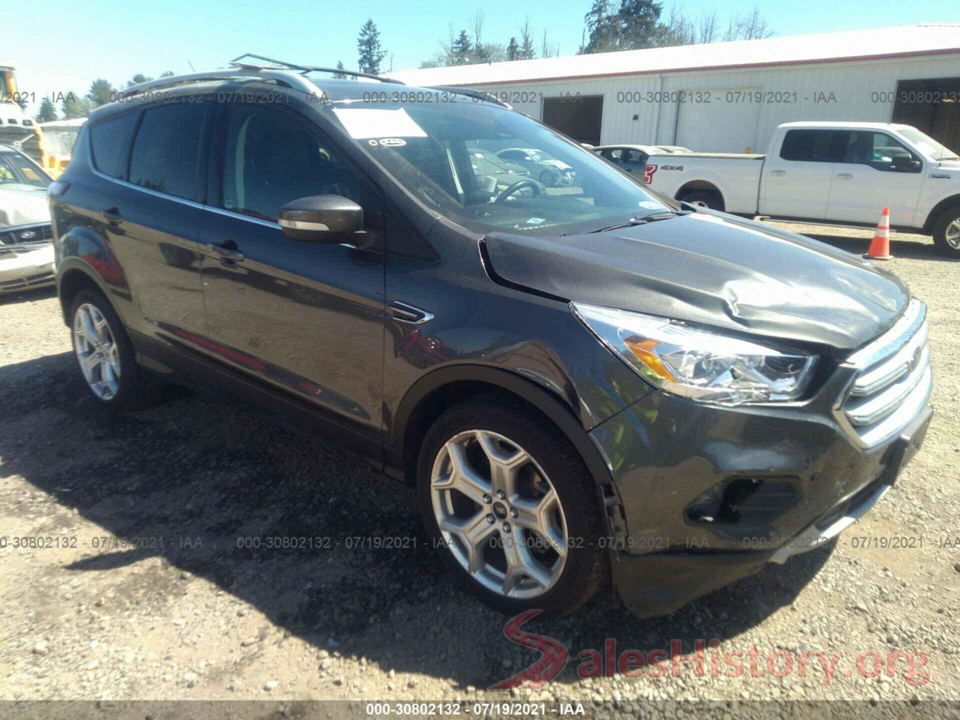 1FMCU9J91HUC96181 2017 FORD ESCAPE